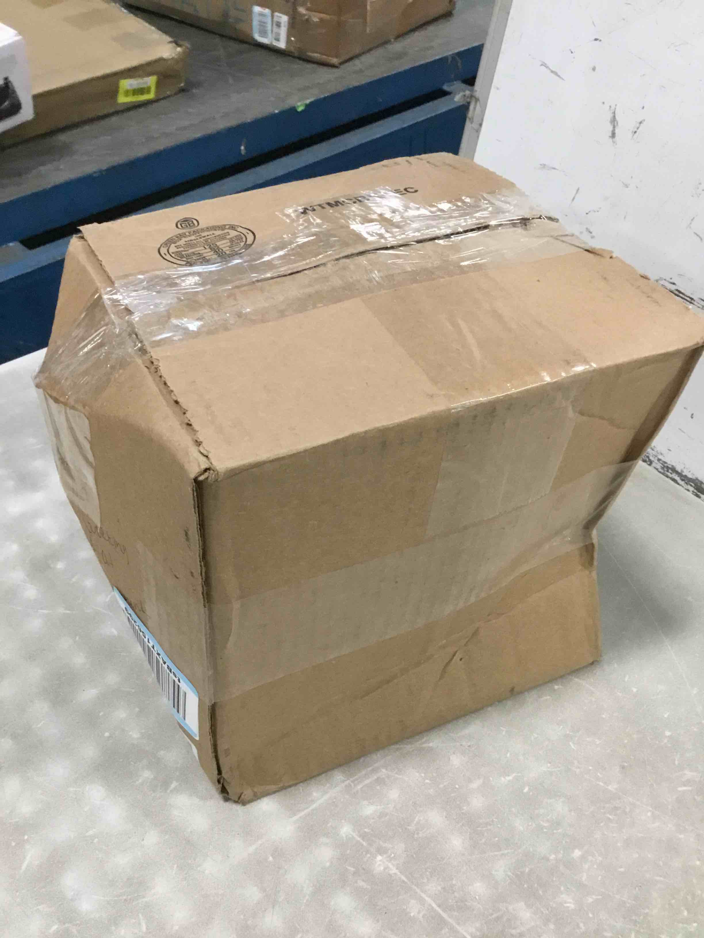 https://s3.amazonaws.com/lotting-images-prod/bidfta/YEL5977068_1709134914694.jpeg