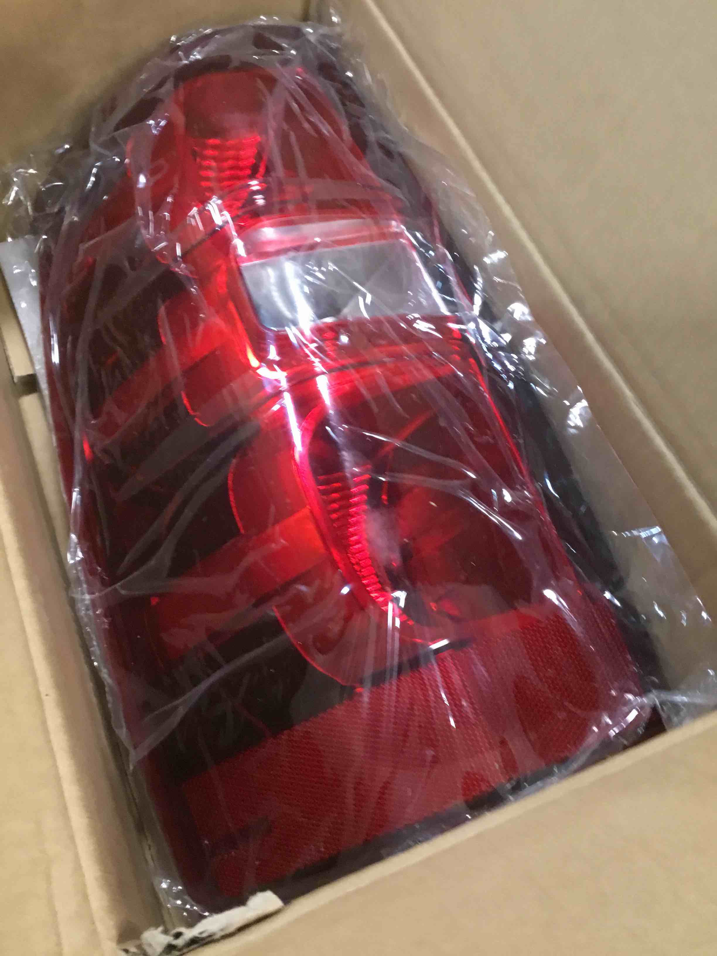 https://s3.amazonaws.com/lotting-images-prod/bidfta/YEL5977249_1709212416167.jpeg