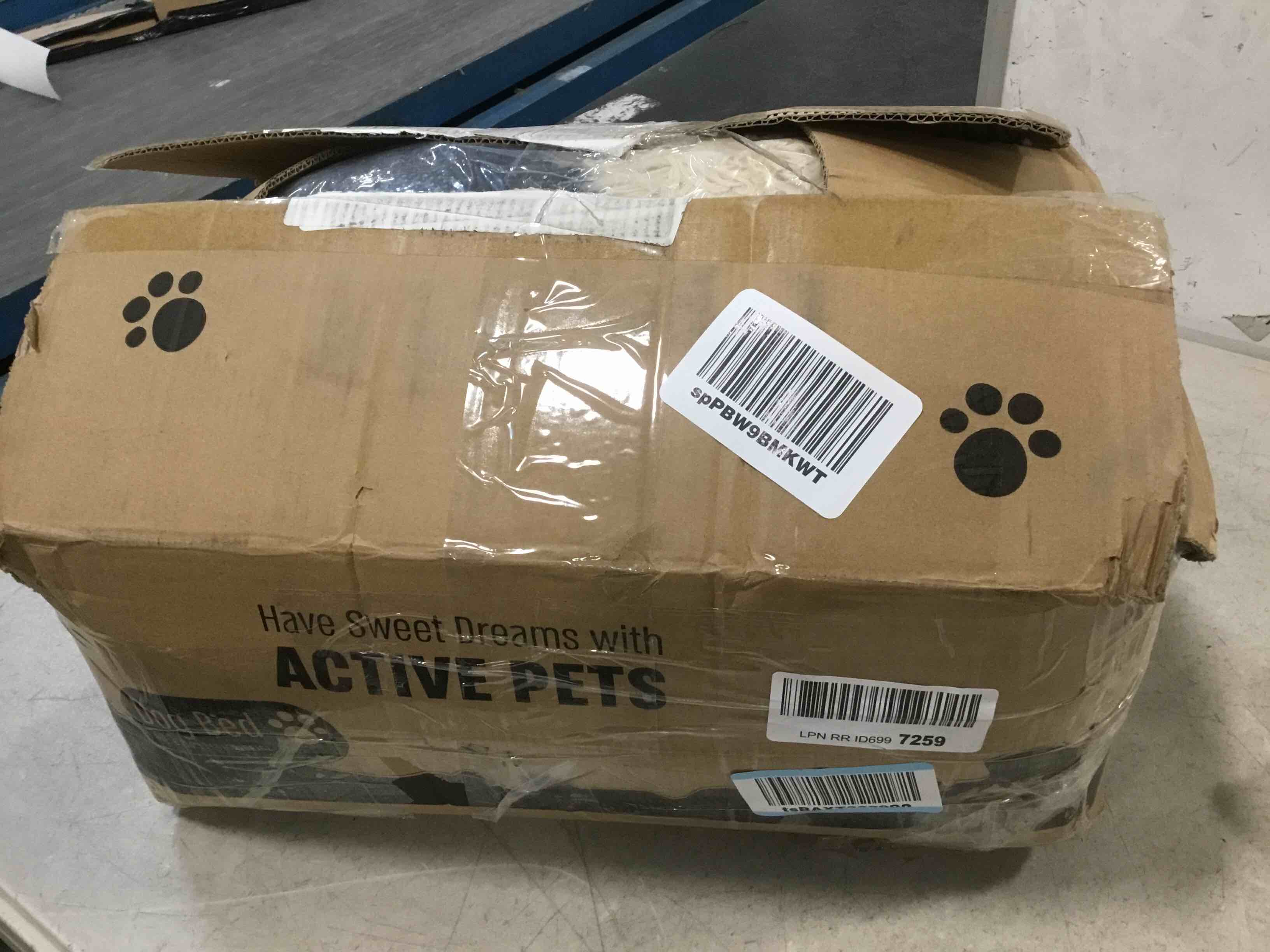 https://s3.amazonaws.com/lotting-images-prod/bidfta/YEL5977545_1709306484147.jpeg