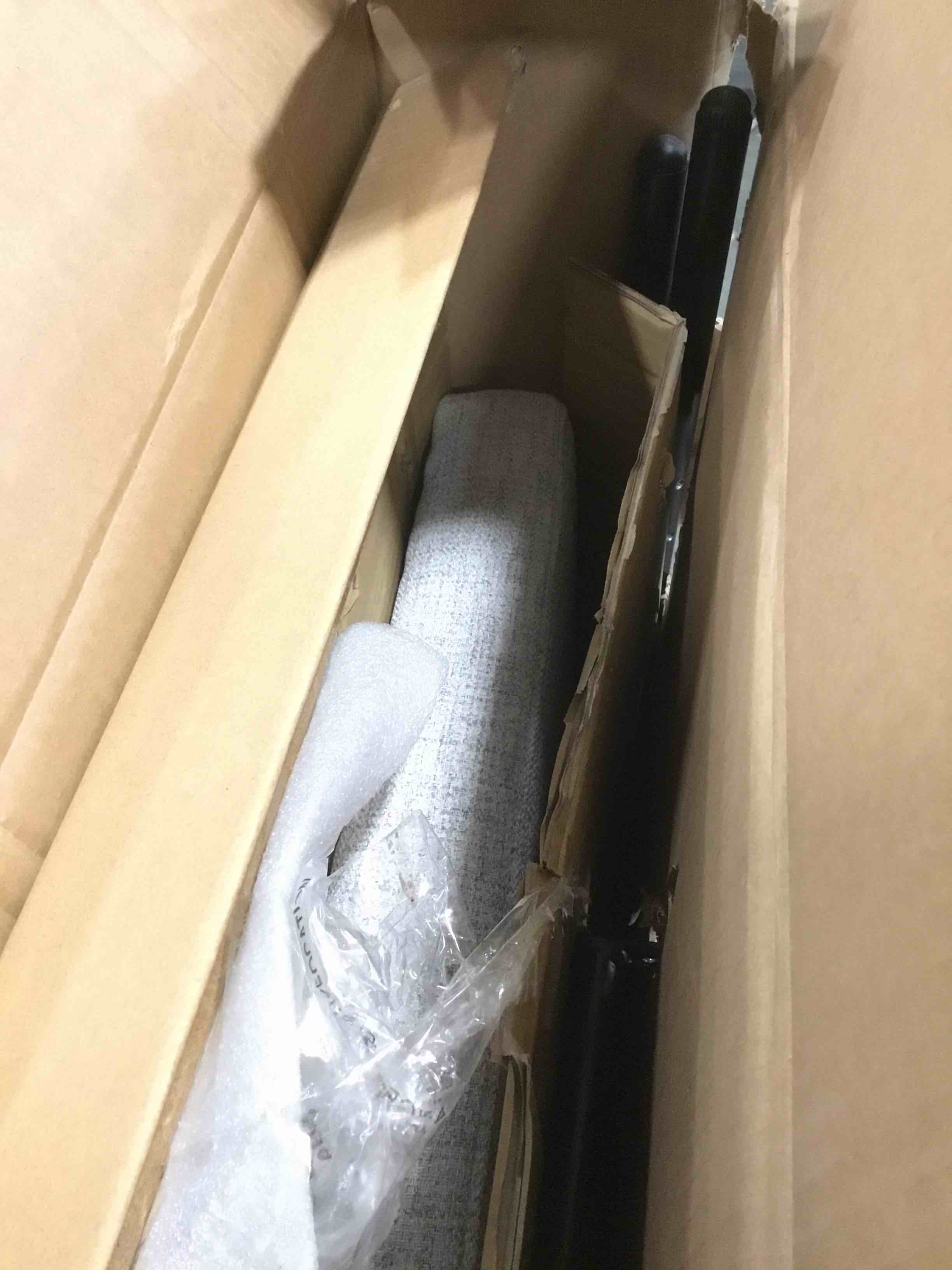 https://s3.amazonaws.com/lotting-images-prod/bidfta/YEL5977666_1709327935831.jpeg