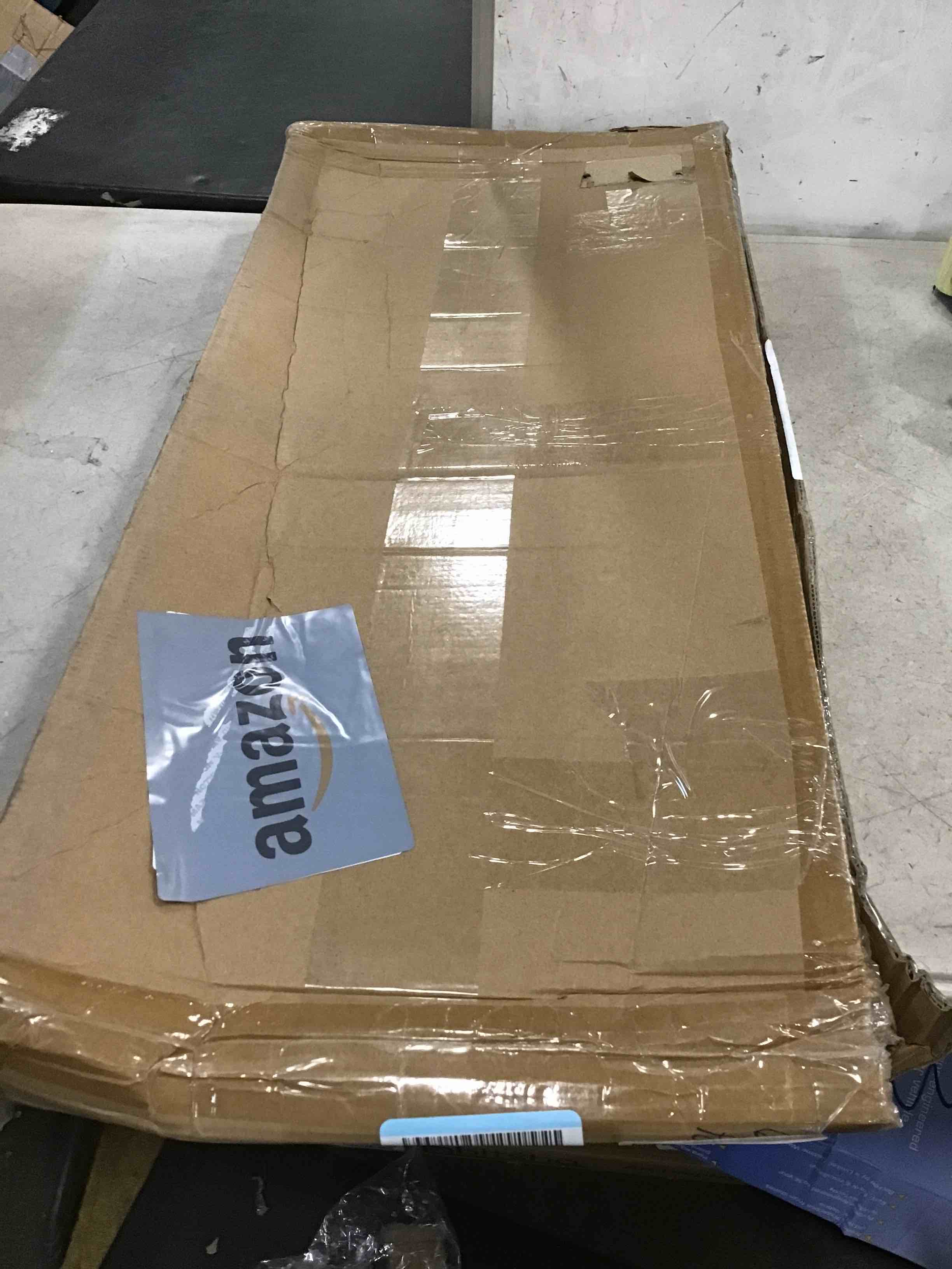 https://s3.amazonaws.com/lotting-images-prod/bidfta/YEL5977721_1709388192349.jpeg