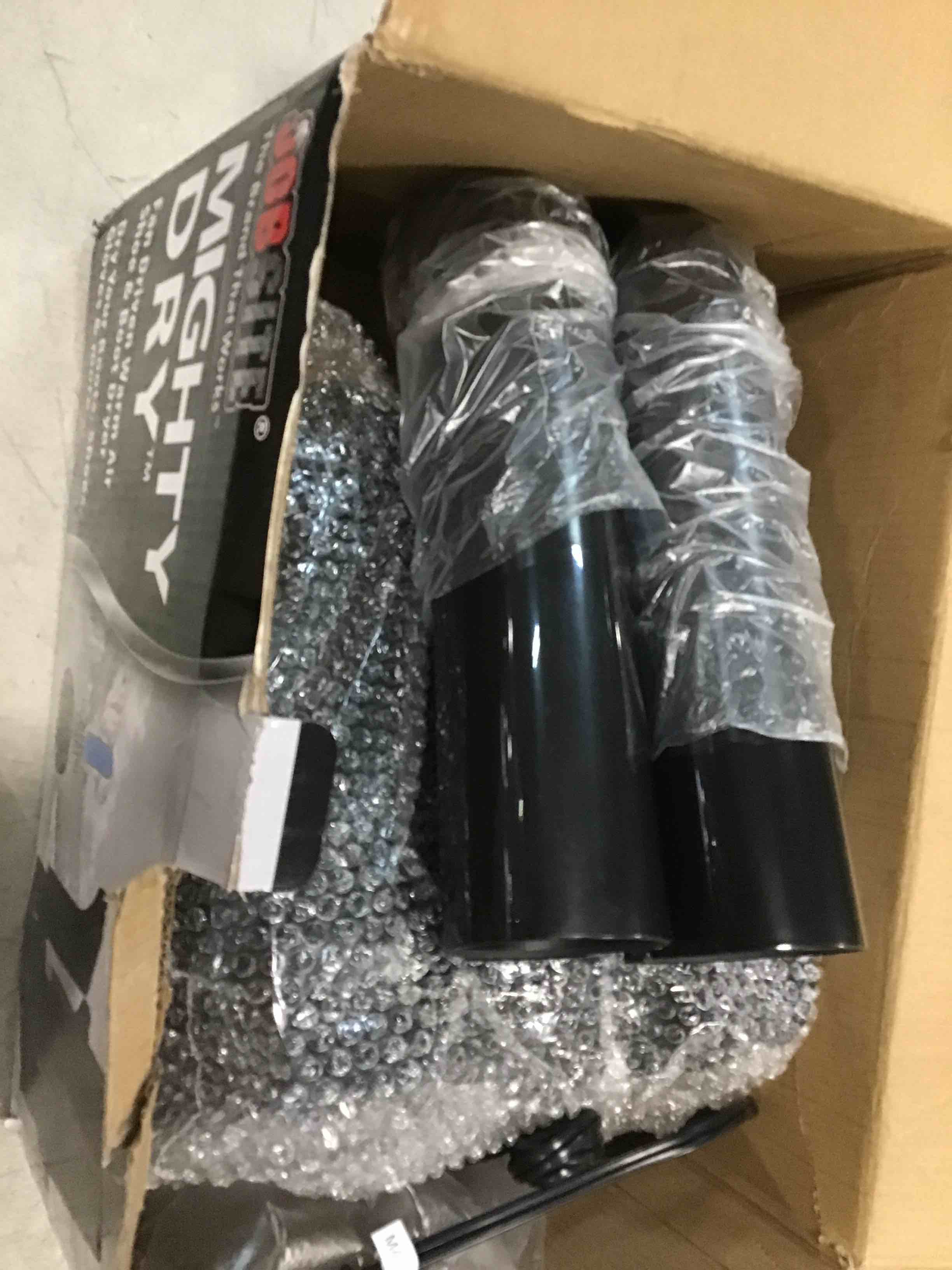 https://s3.amazonaws.com/lotting-images-prod/bidfta/YEL5978962_1709060774838.jpeg