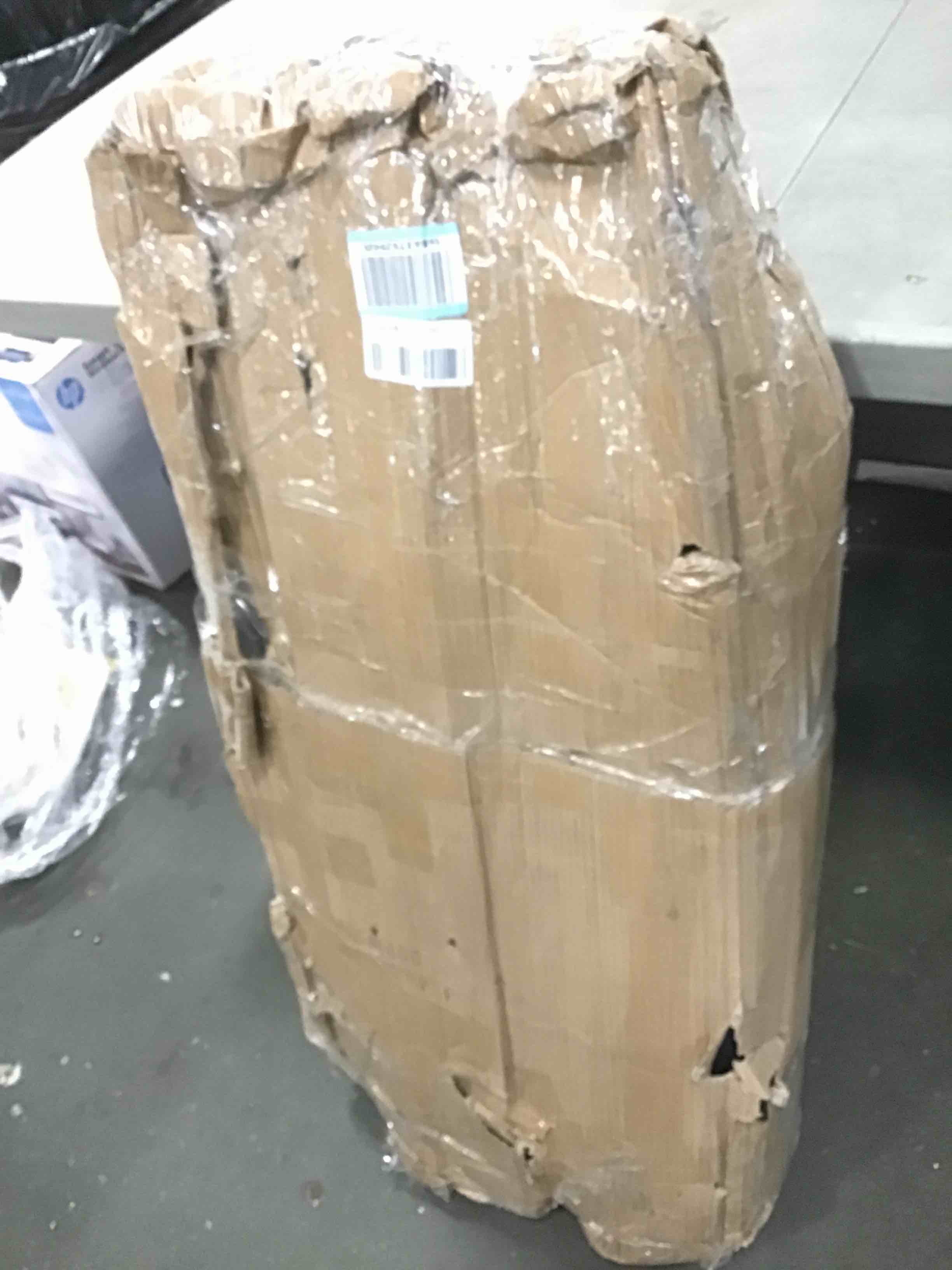 https://s3.amazonaws.com/lotting-images-prod/bidfta/YEL5979093_1709126325577.jpeg