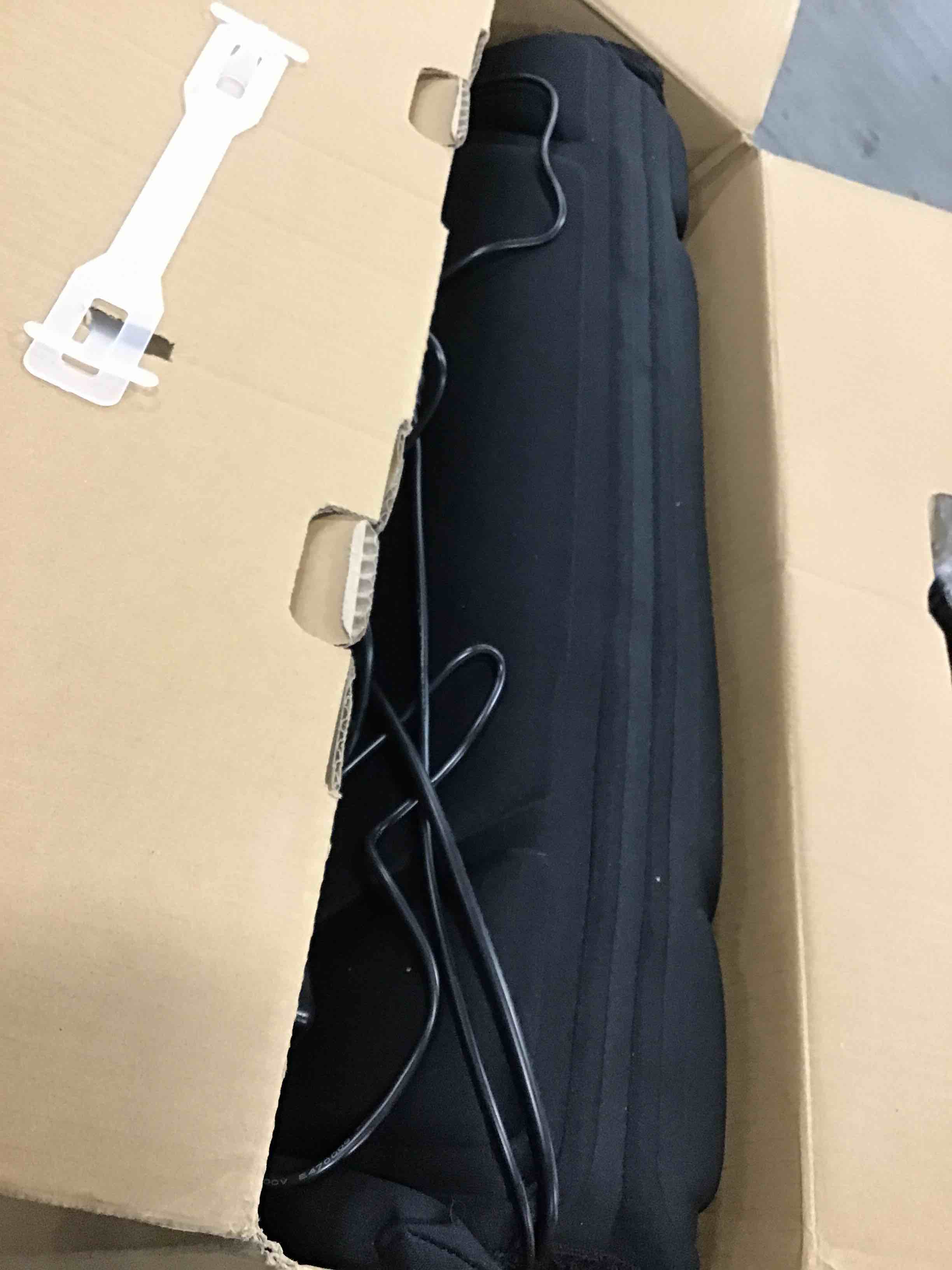 https://s3.amazonaws.com/lotting-images-prod/bidfta/YEL5979284_1709139350403.jpeg