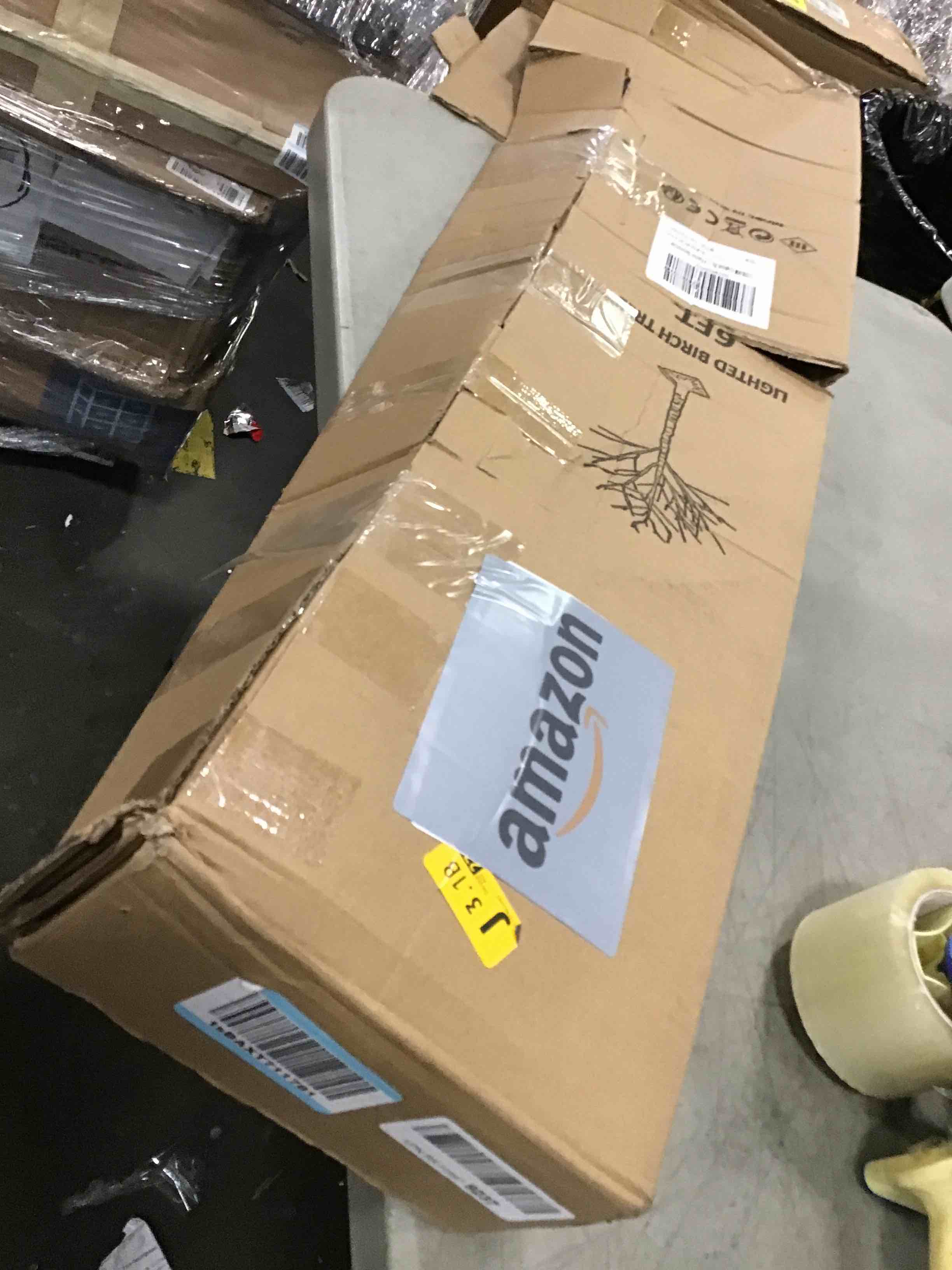 https://s3.amazonaws.com/lotting-images-prod/bidfta/YEL5979380_1709148042058.jpeg