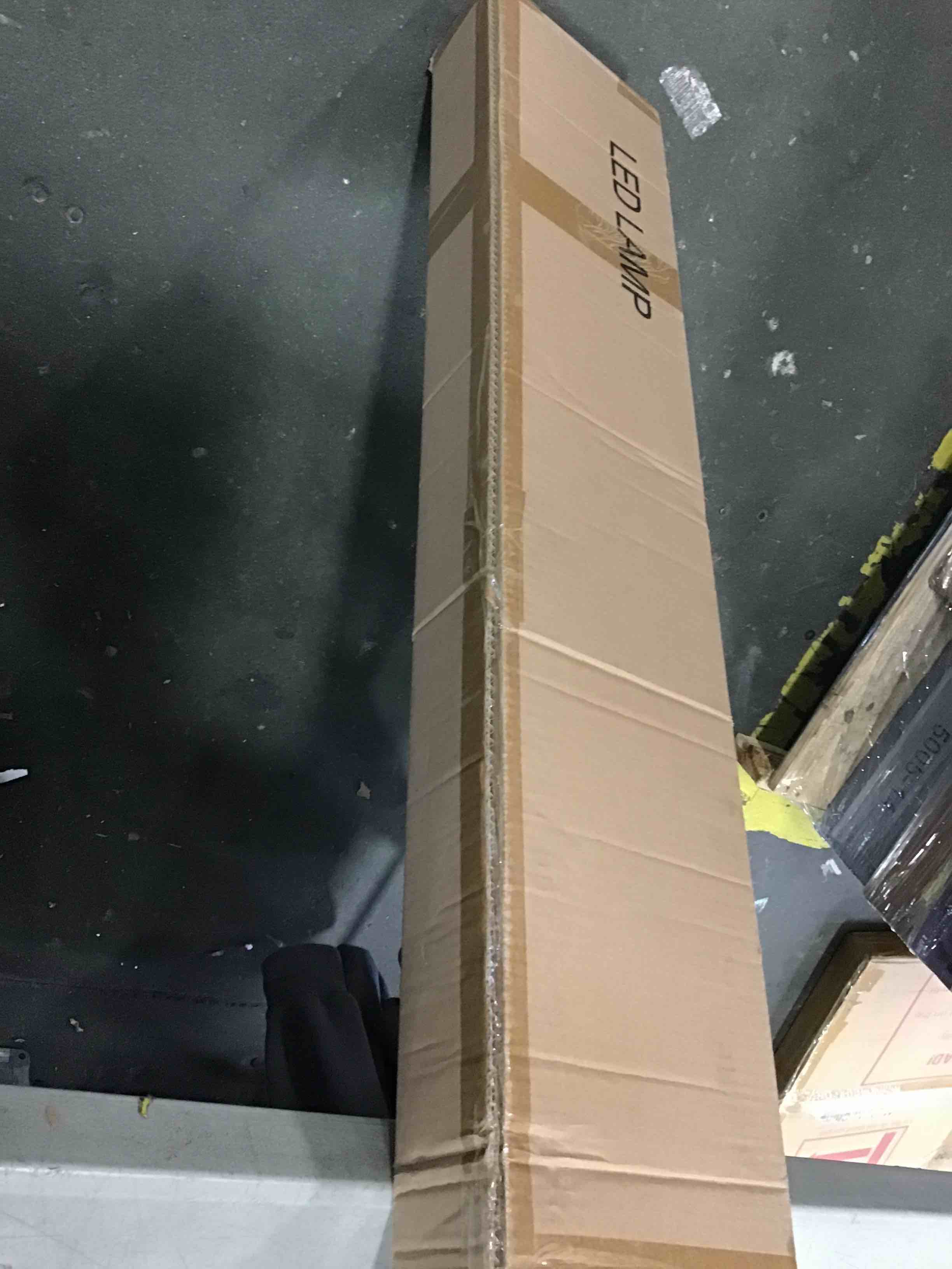 https://s3.amazonaws.com/lotting-images-prod/bidfta/YEL5979426_1709151253750.jpeg