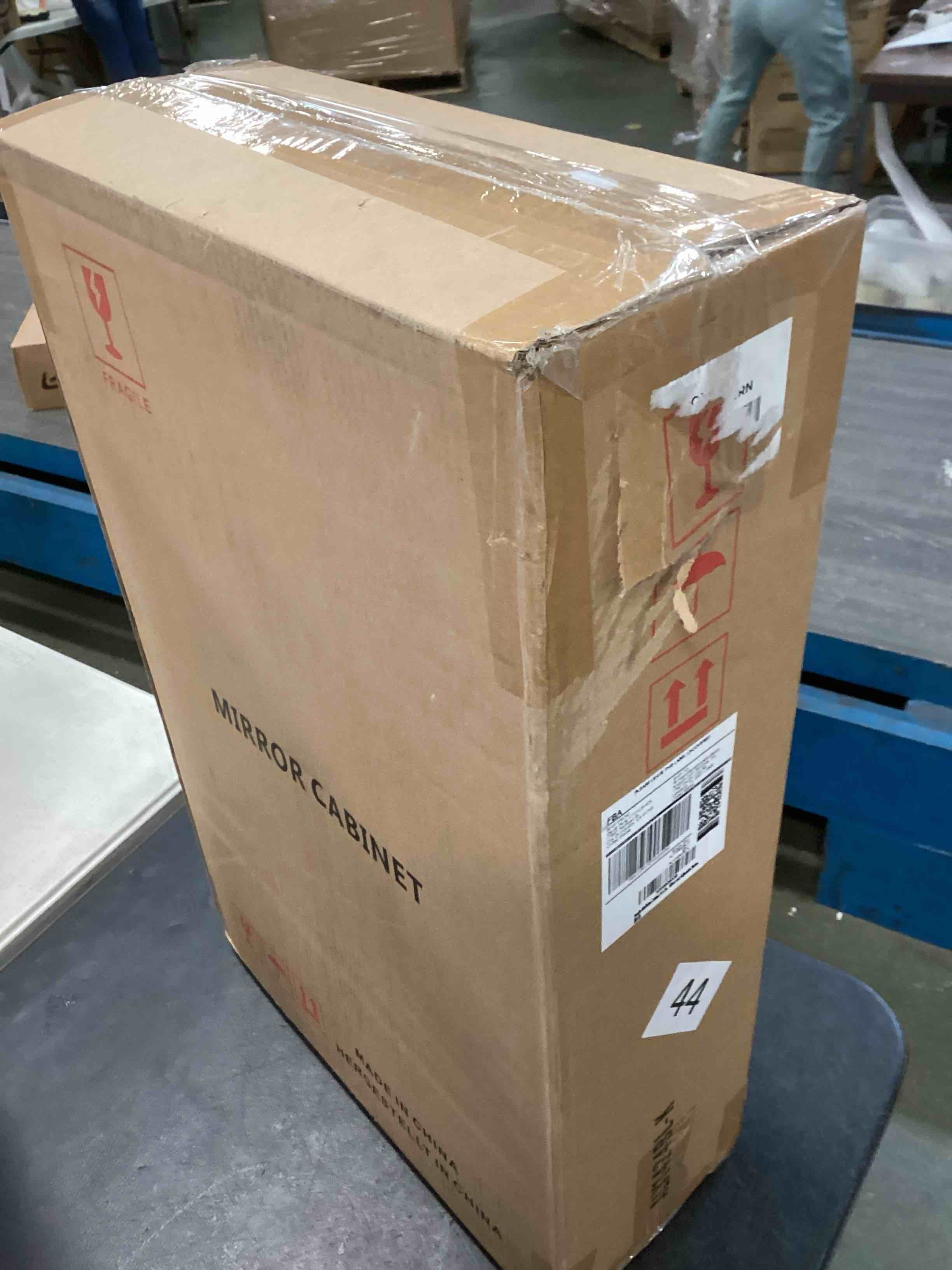 https://s3.amazonaws.com/lotting-images-prod/bidfta/YEL5979509_1709049070834.jpeg