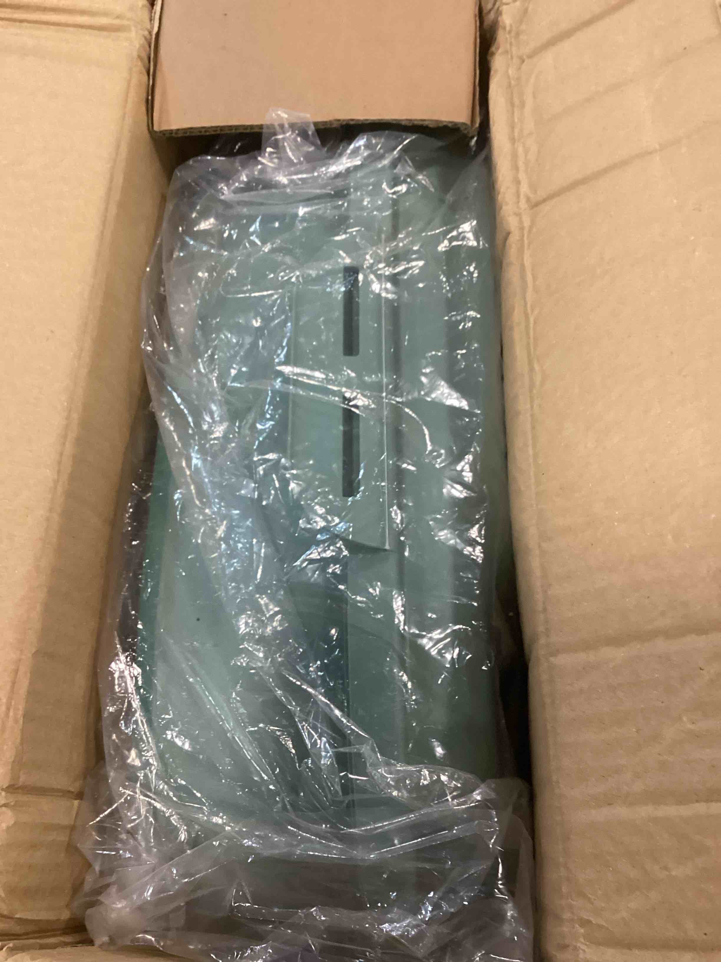 https://s3.amazonaws.com/lotting-images-prod/bidfta/YEL5979781_1709139367524.jpeg