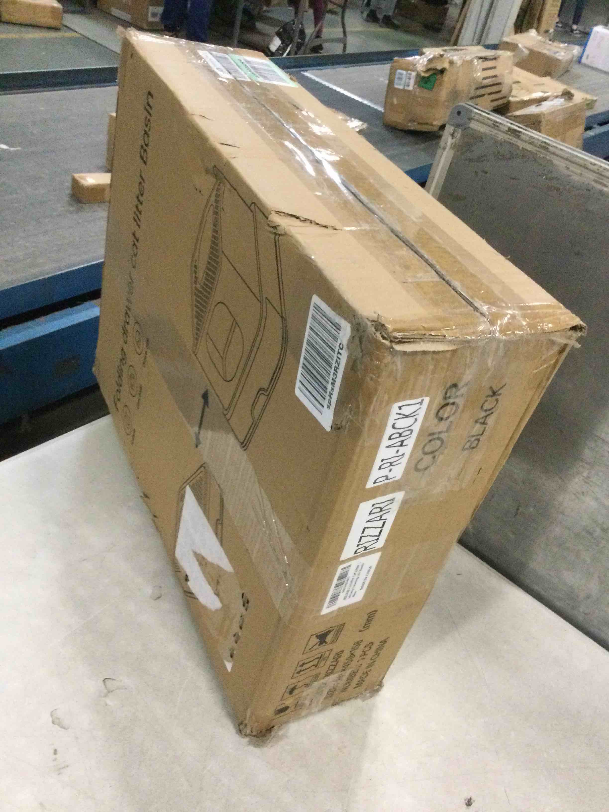 https://s3.amazonaws.com/lotting-images-prod/bidfta/YEL5980412_1709381546936.jpeg