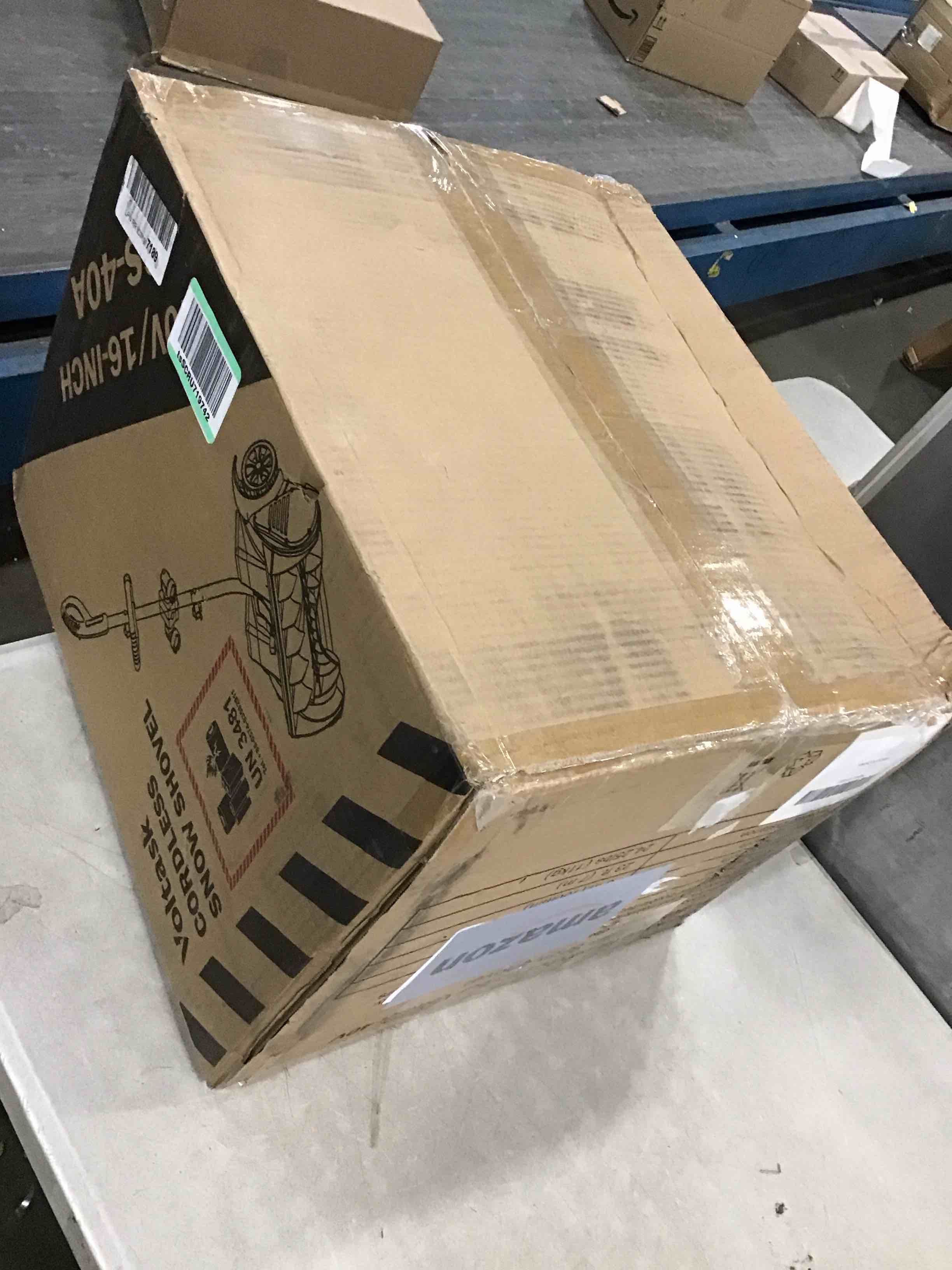 https://s3.amazonaws.com/lotting-images-prod/bidfta/YEL5980509_1709394627768.jpeg