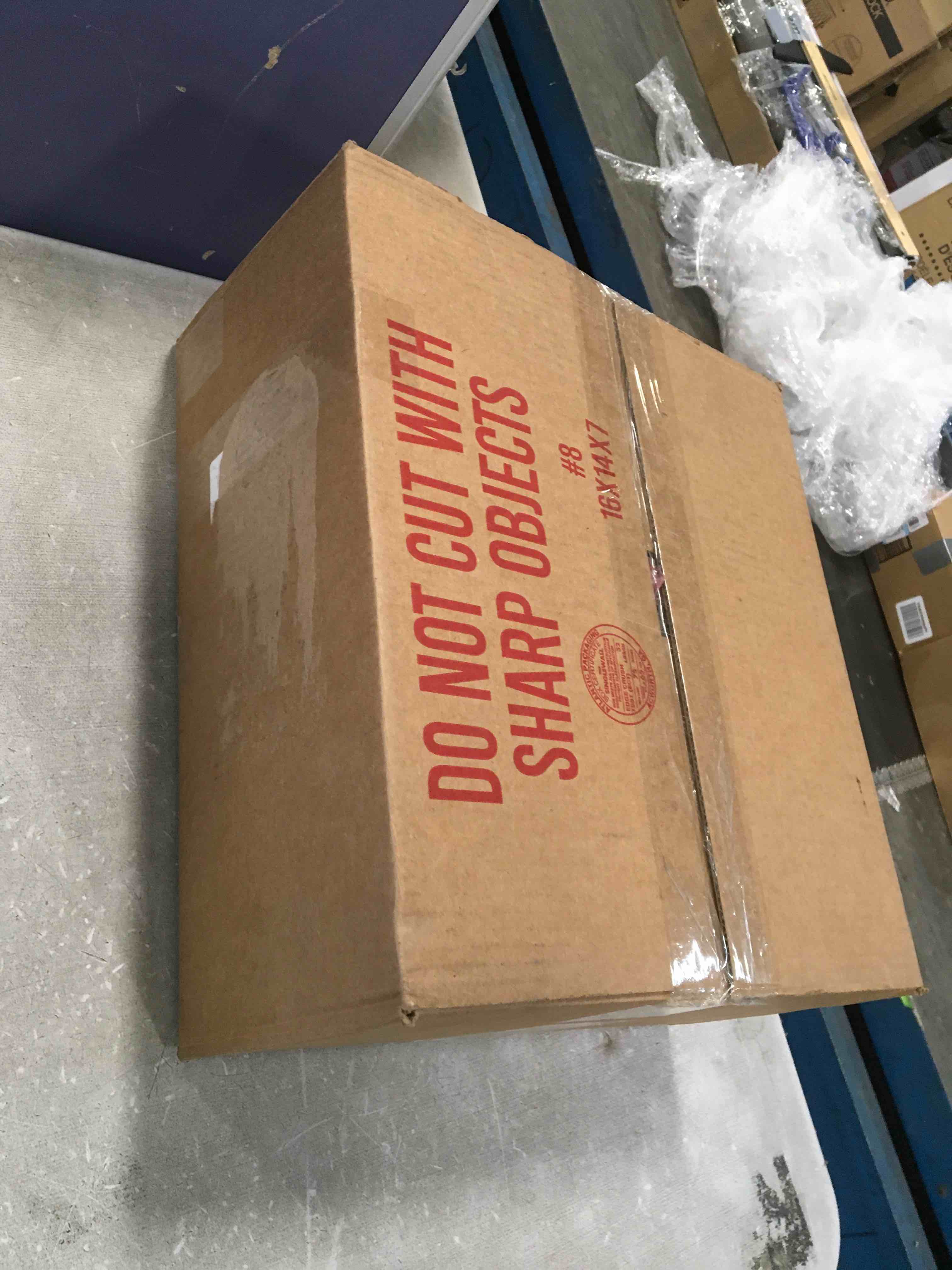 https://s3.amazonaws.com/lotting-images-prod/bidfta/YEL5980875_1709586469115.jpeg