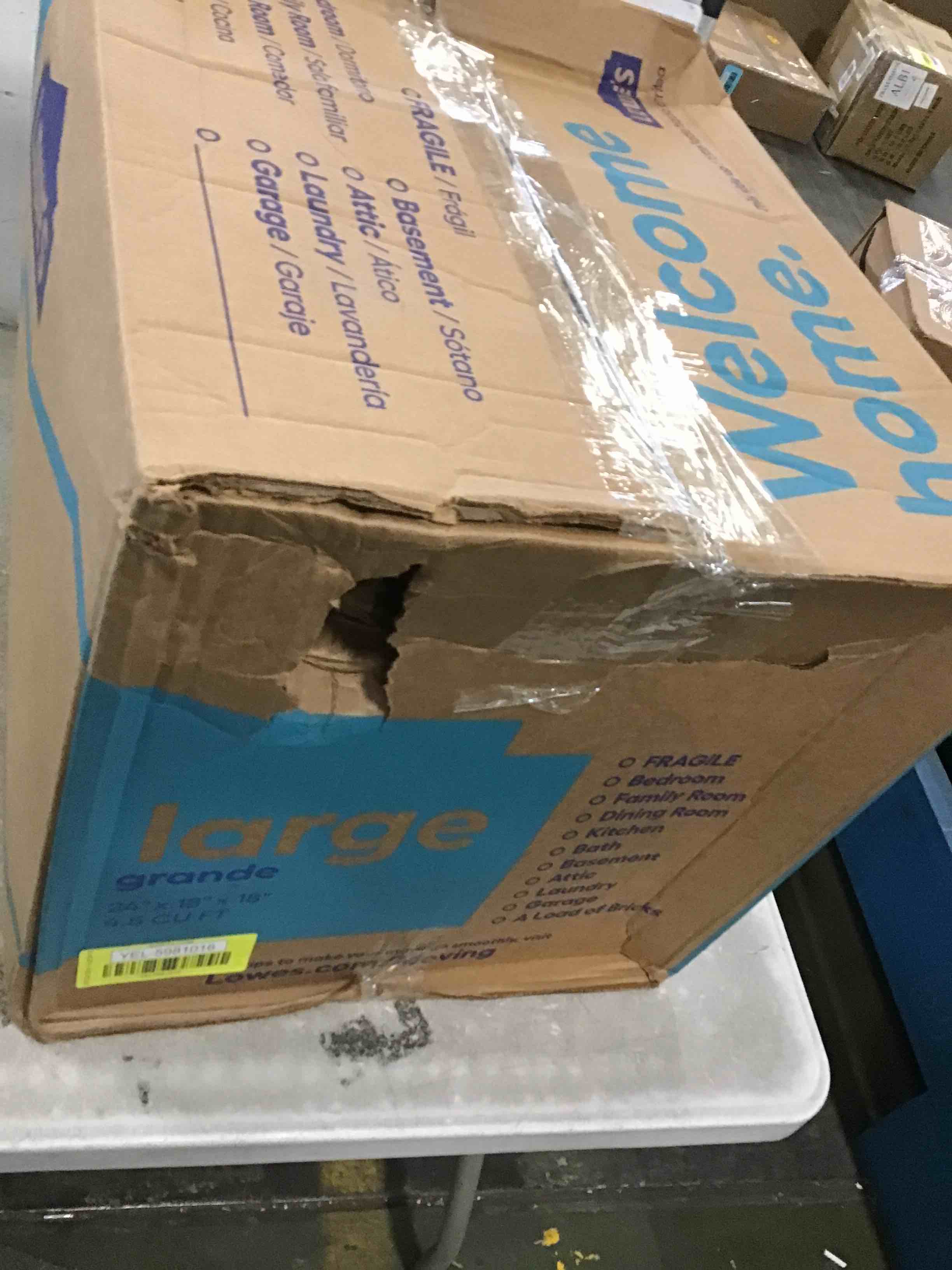 https://s3.amazonaws.com/lotting-images-prod/bidfta/YEL5981016_1708961113901.jpeg