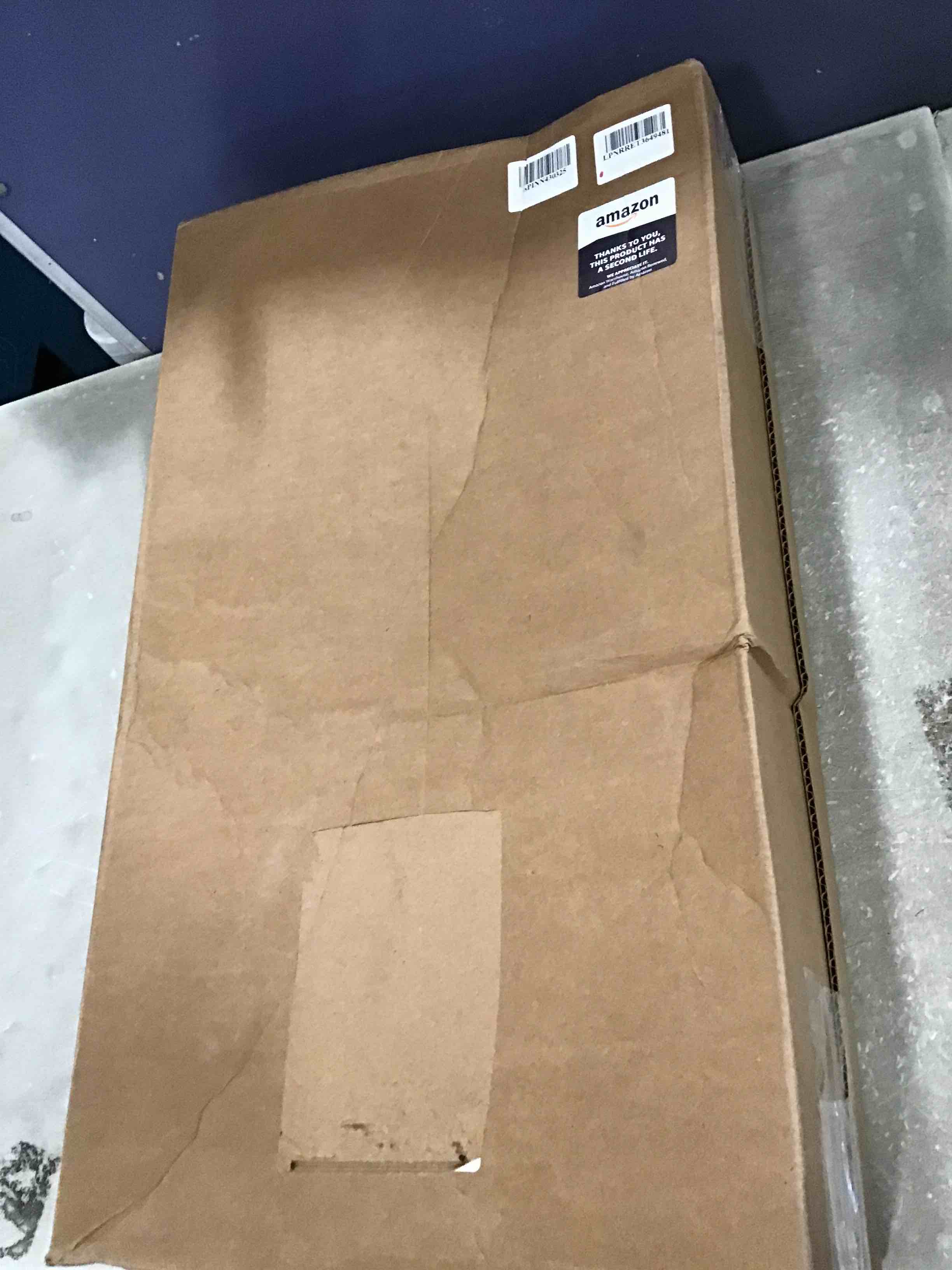 https://s3.amazonaws.com/lotting-images-prod/bidfta/YEL5981220_1709042700591.jpeg
