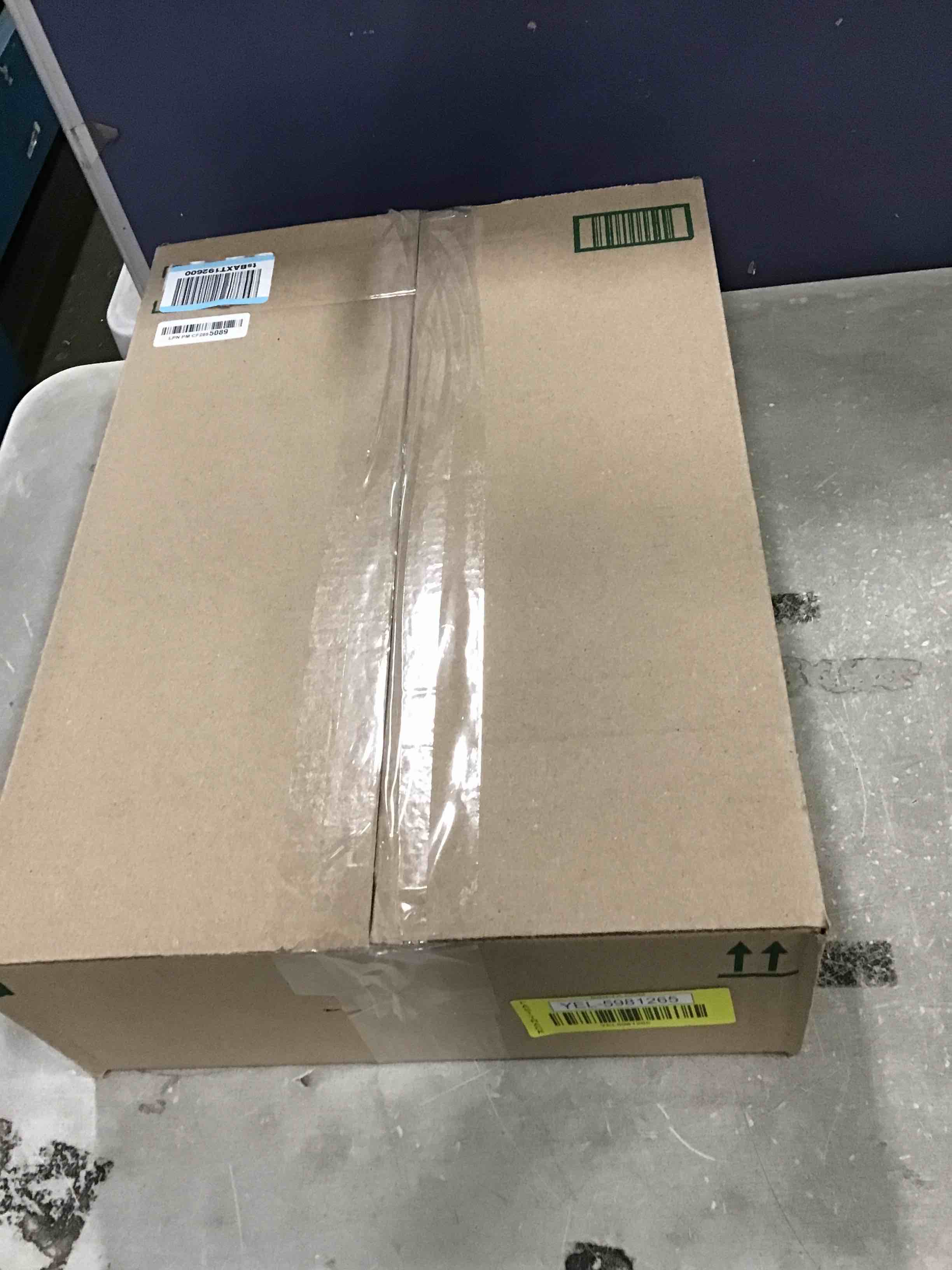 https://s3.amazonaws.com/lotting-images-prod/bidfta/YEL5981265_1709049113132.jpeg
