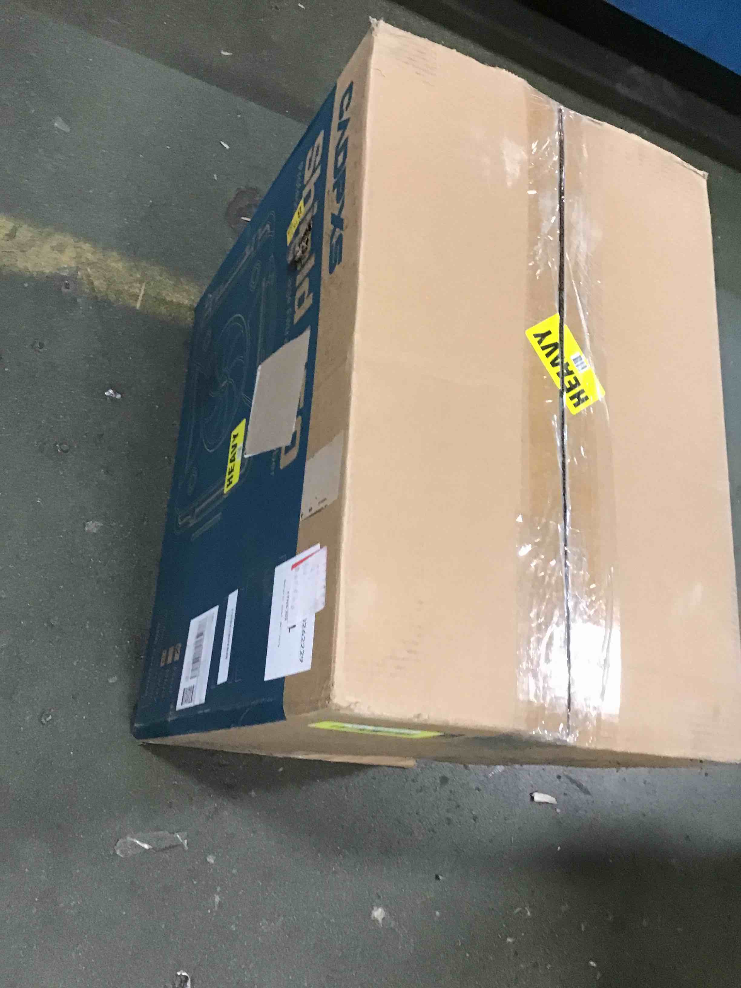 https://s3.amazonaws.com/lotting-images-prod/bidfta/YEL5981514_1709139316557.jpeg