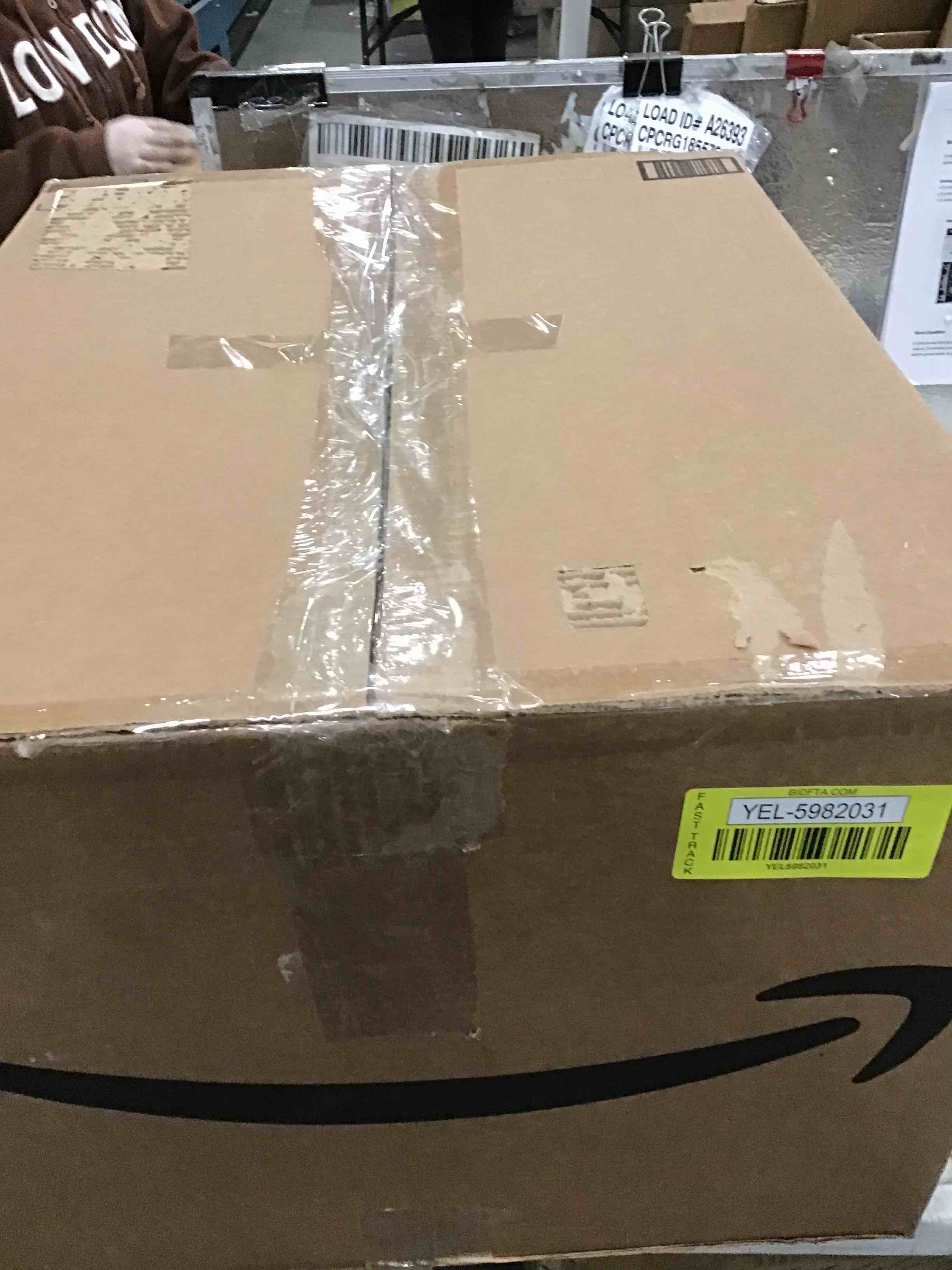 https://s3.amazonaws.com/lotting-images-prod/bidfta/YEL5982031_1709322663451.jpeg