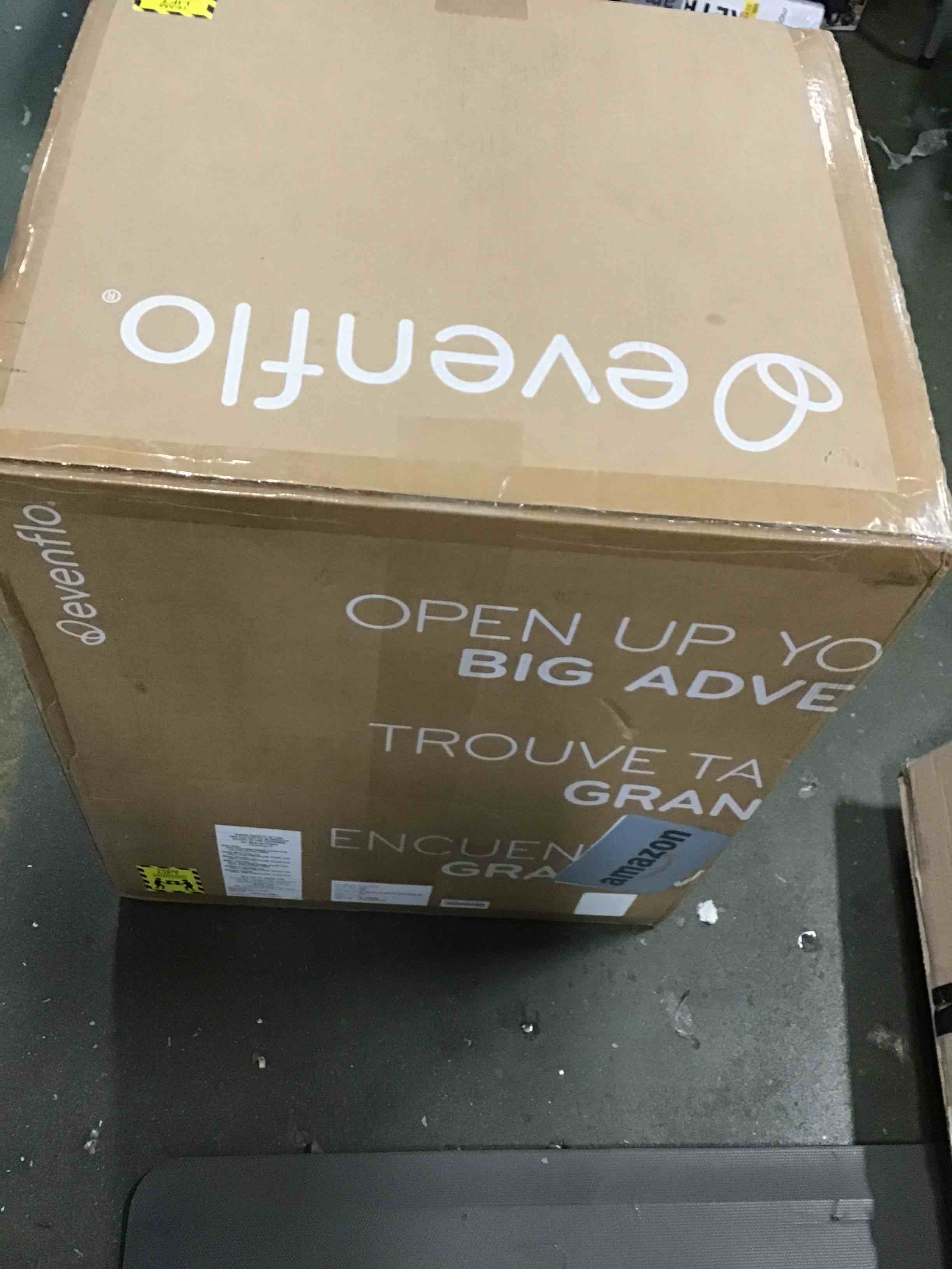 https://s3.amazonaws.com/lotting-images-prod/bidfta/YEL5982213_1709399355667.jpeg
