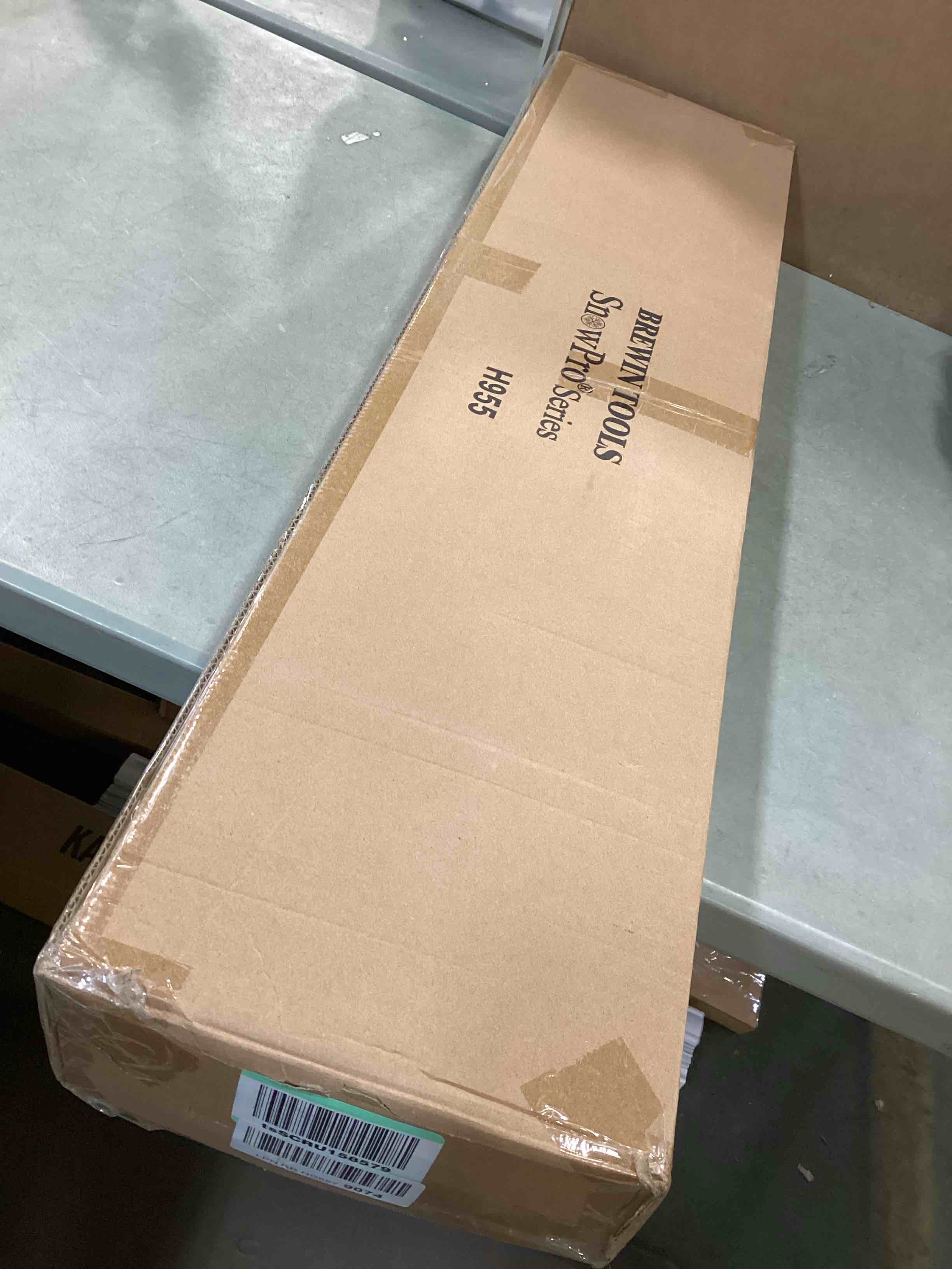 https://s3.amazonaws.com/lotting-images-prod/bidfta/YEL5983235_1709396814042.jpeg