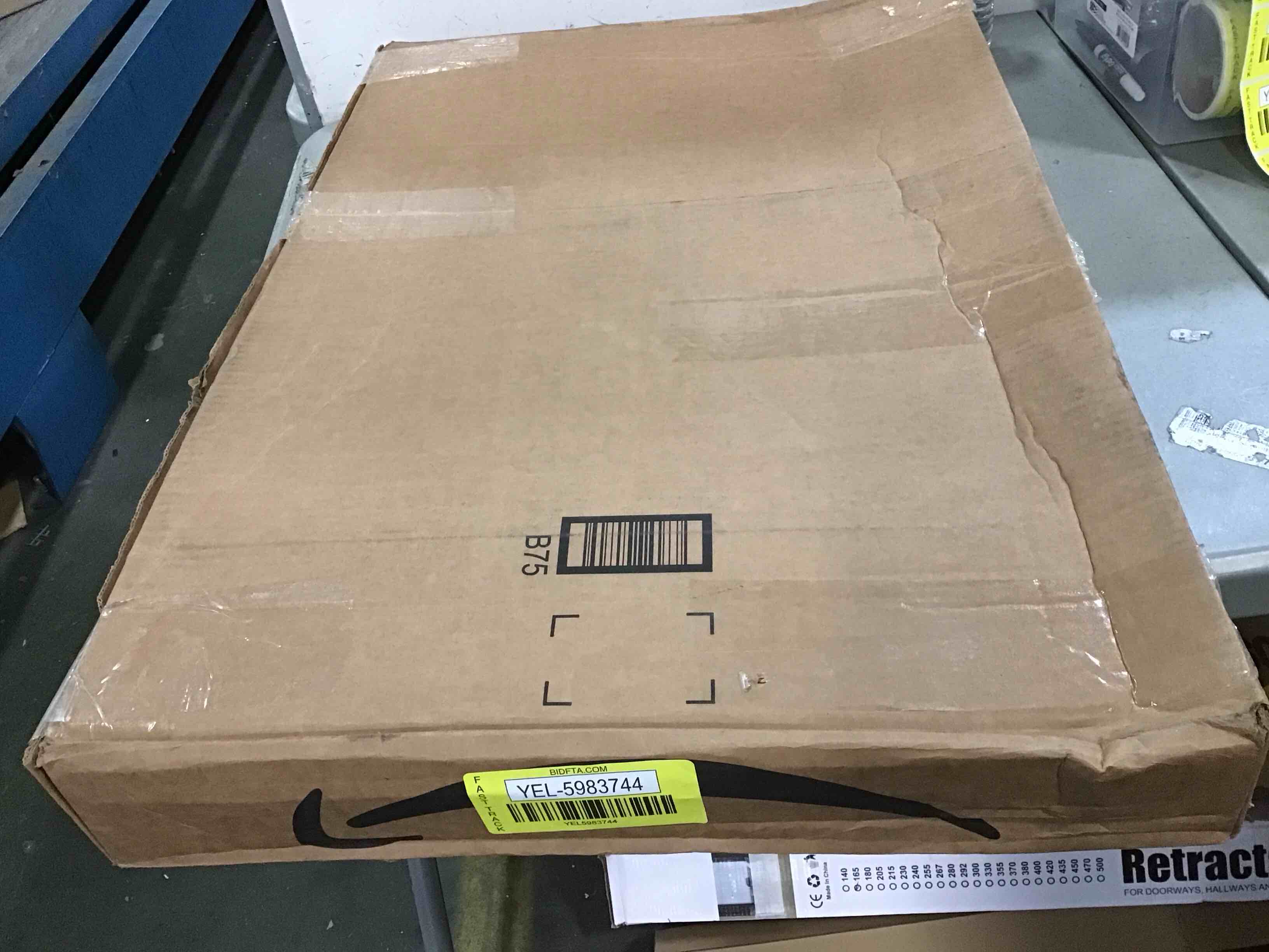 https://s3.amazonaws.com/lotting-images-prod/bidfta/YEL5983744_1709662534467.jpeg