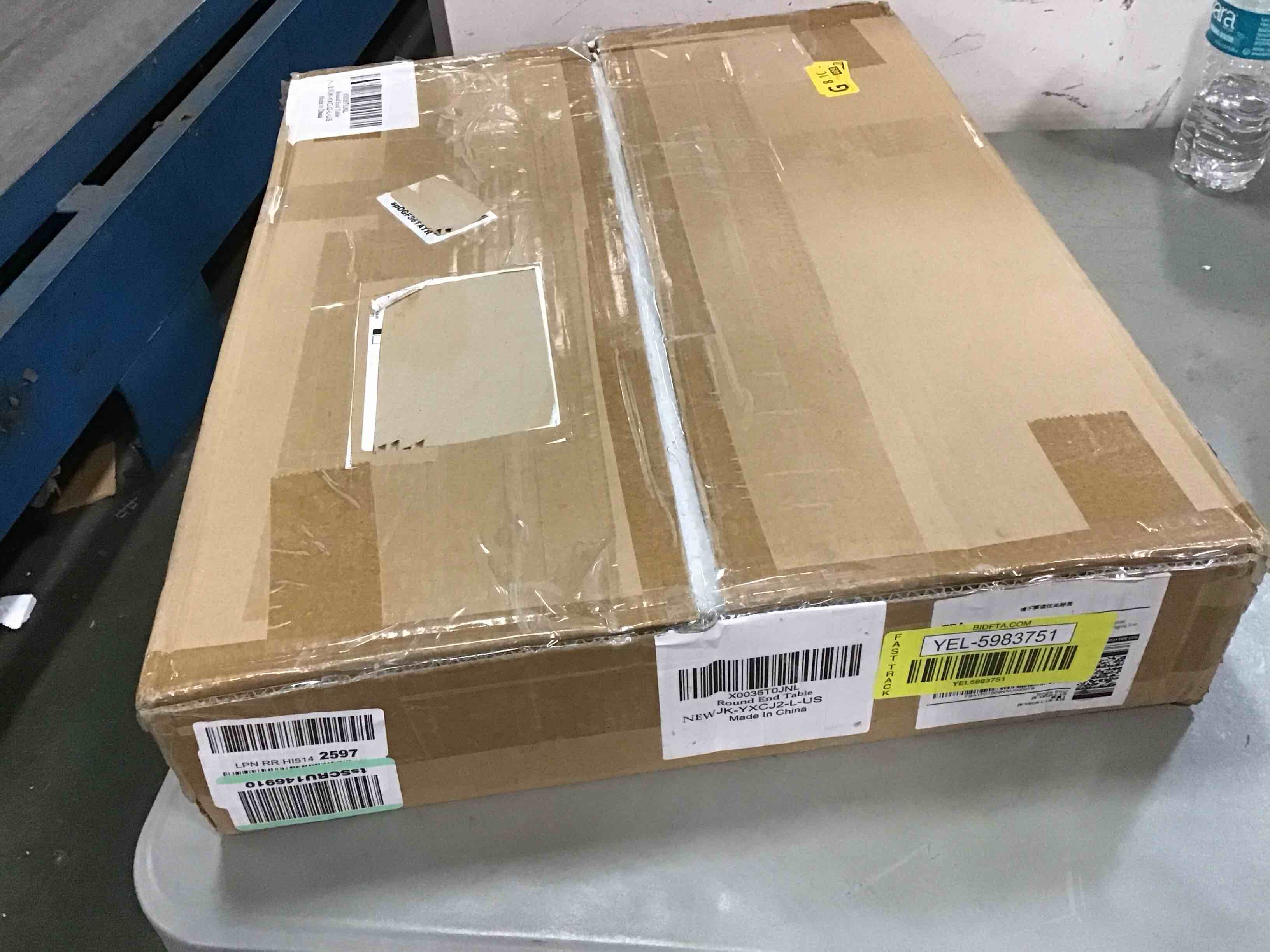 https://s3.amazonaws.com/lotting-images-prod/bidfta/YEL5983751_1709663245787.jpeg