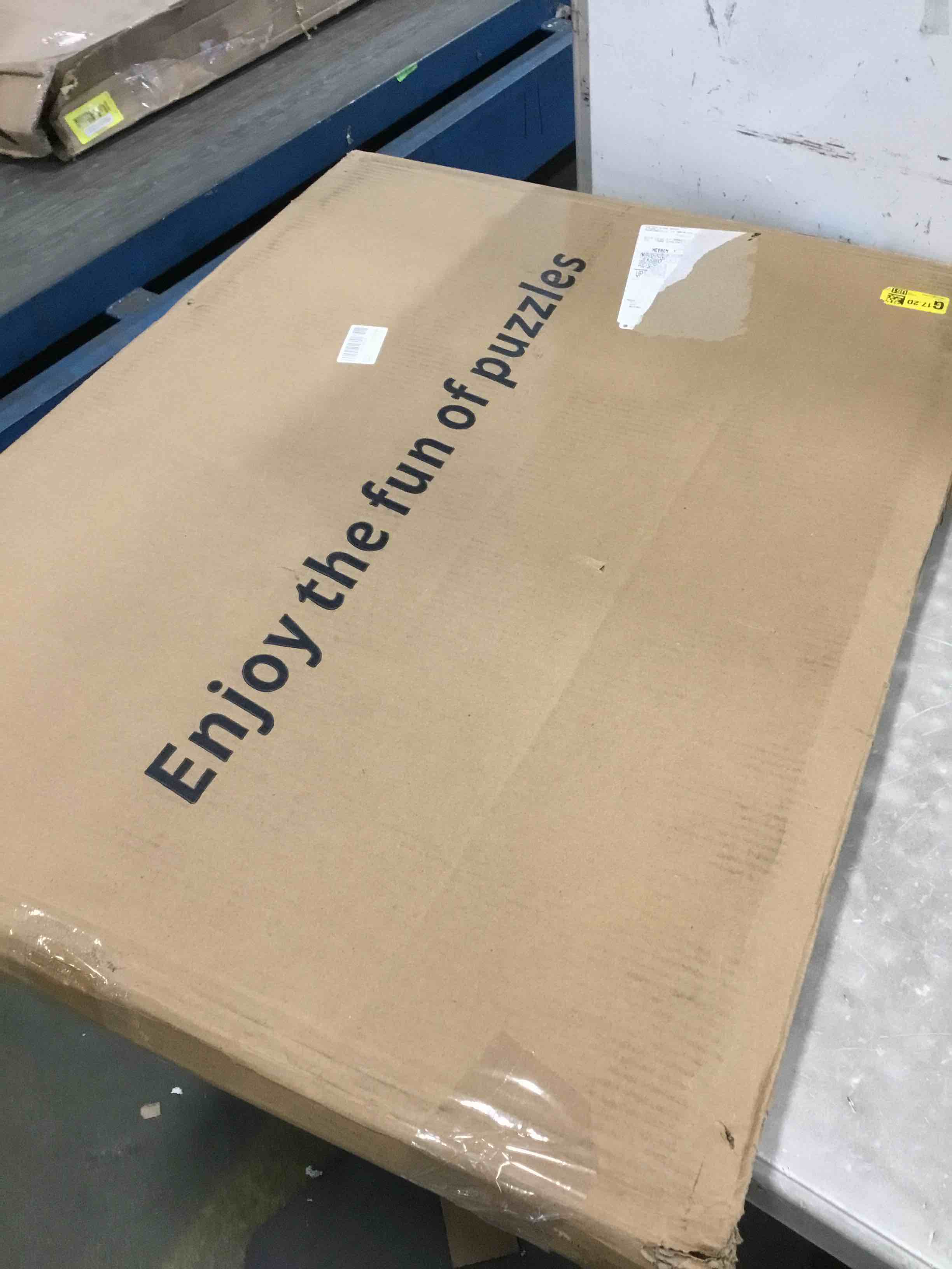 https://s3.amazonaws.com/lotting-images-prod/bidfta/YEL5996096_1707838560835.jpeg