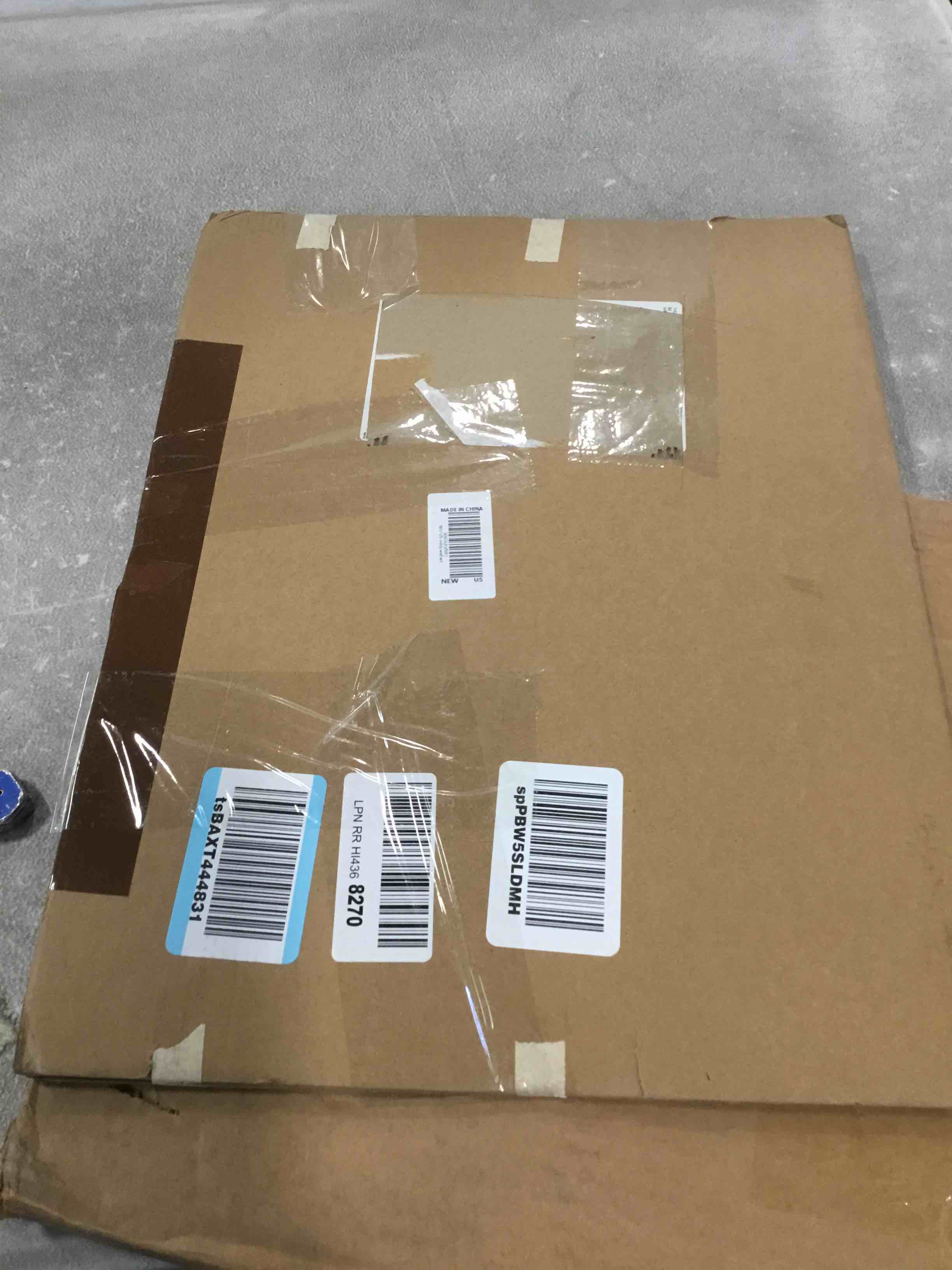https://s3.amazonaws.com/lotting-images-prod/bidfta/YEL5996391_1707932169845.jpeg