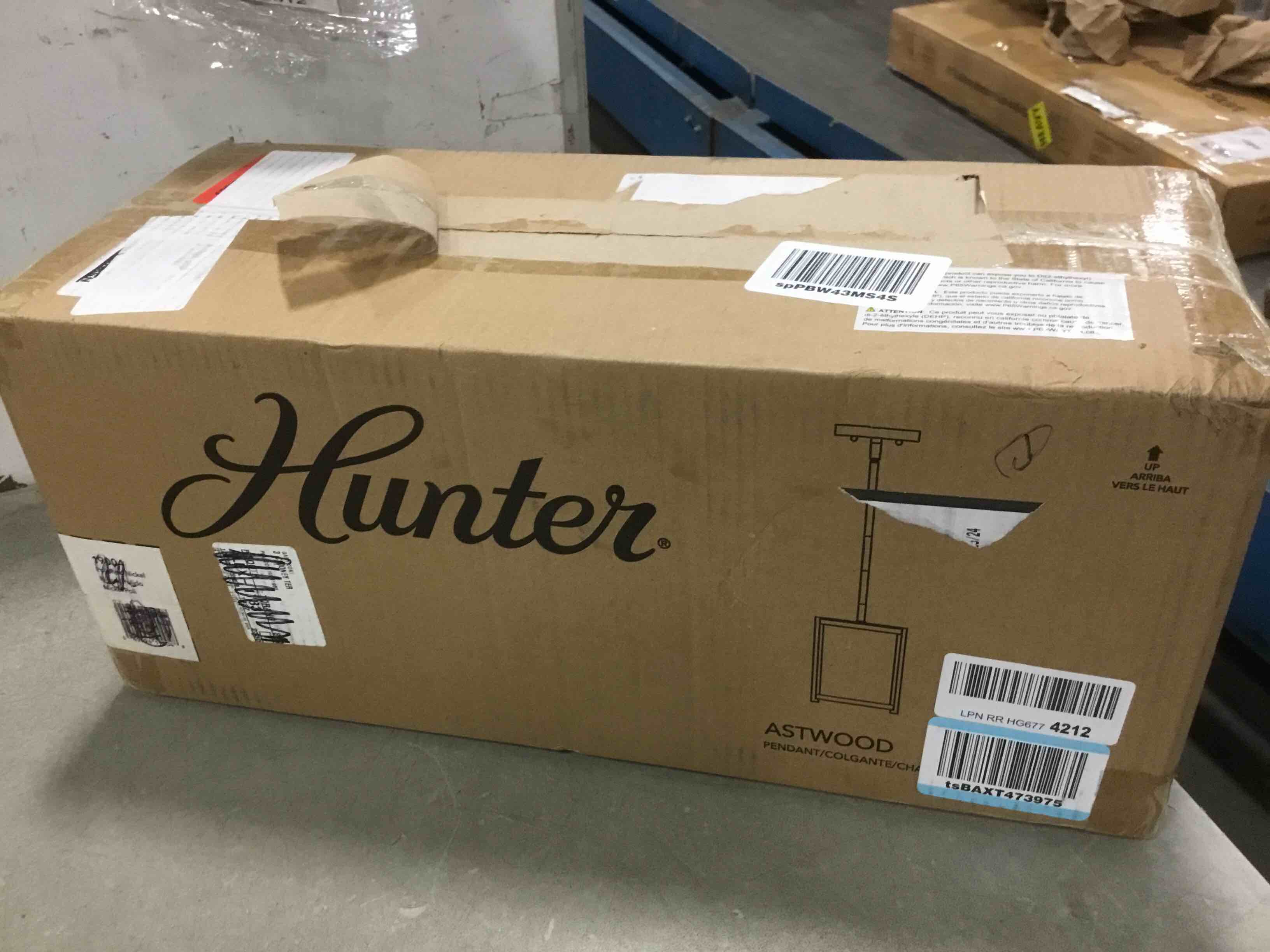 https://s3.amazonaws.com/lotting-images-prod/bidfta/YEL5996830_1708110824653.jpeg