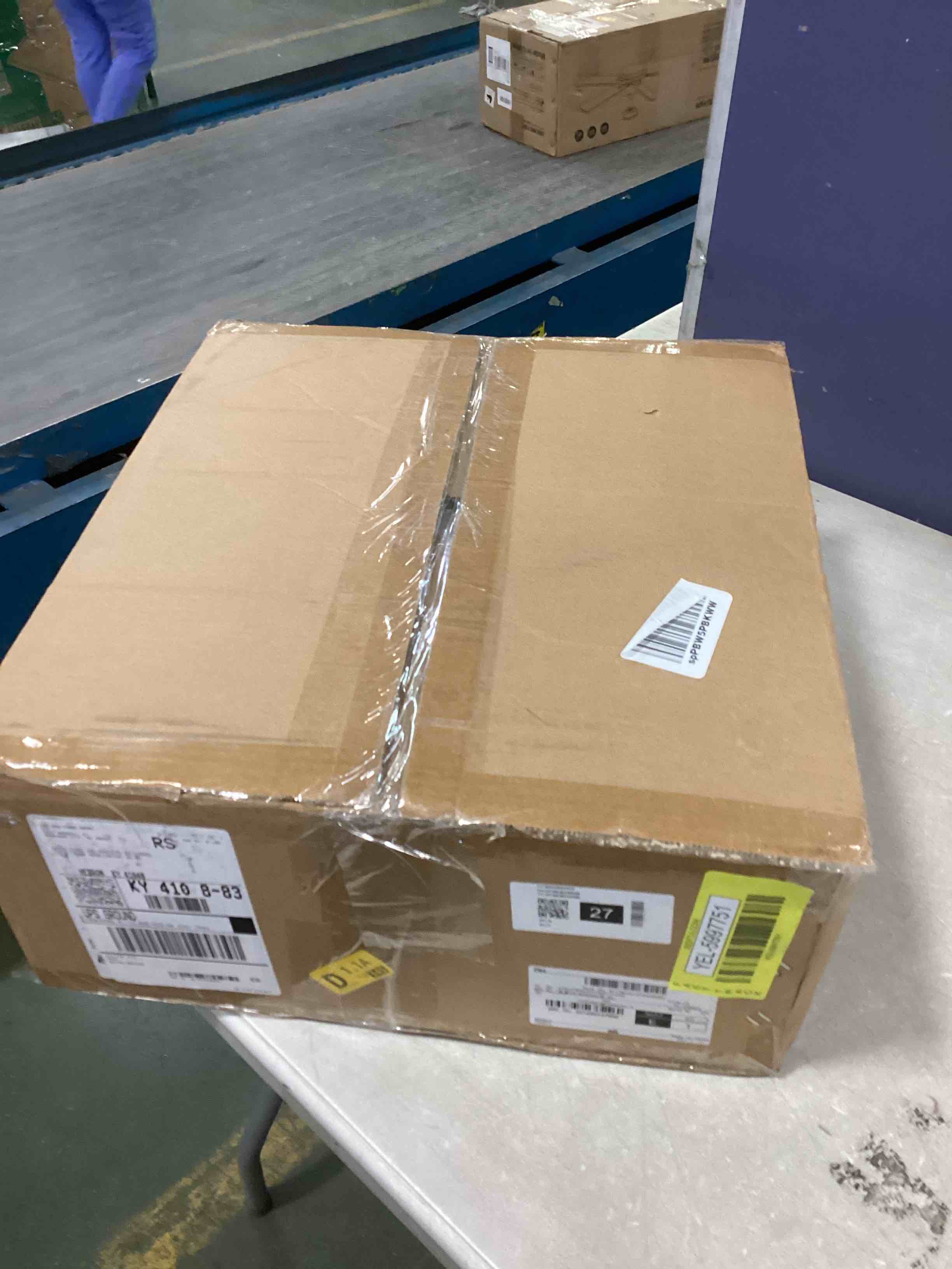 https://s3.amazonaws.com/lotting-images-prod/bidfta/YEL5997751_1707162852966.jpeg