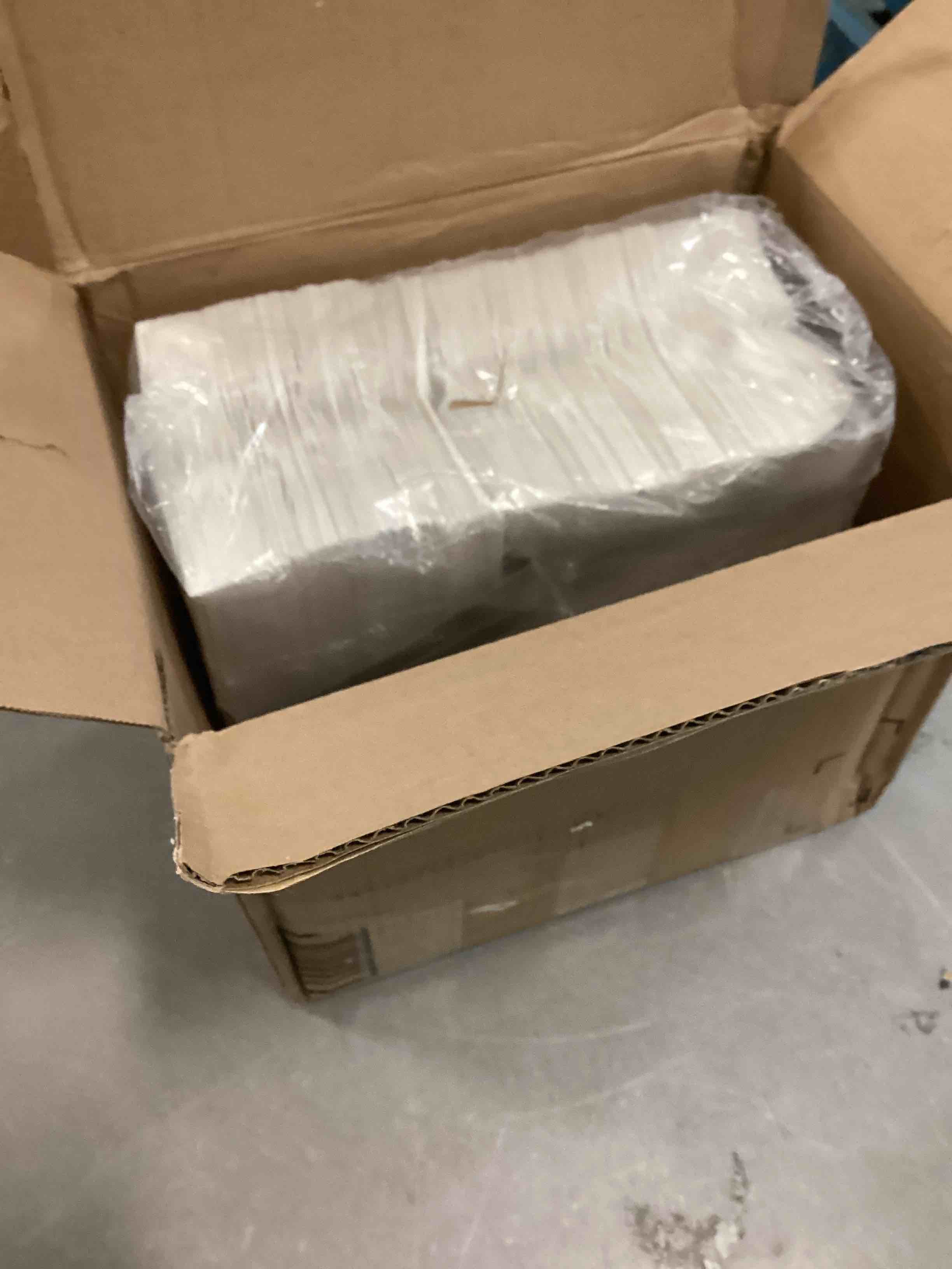 https://s3.amazonaws.com/lotting-images-prod/bidfta/YEL5998204_1707315242833.jpeg