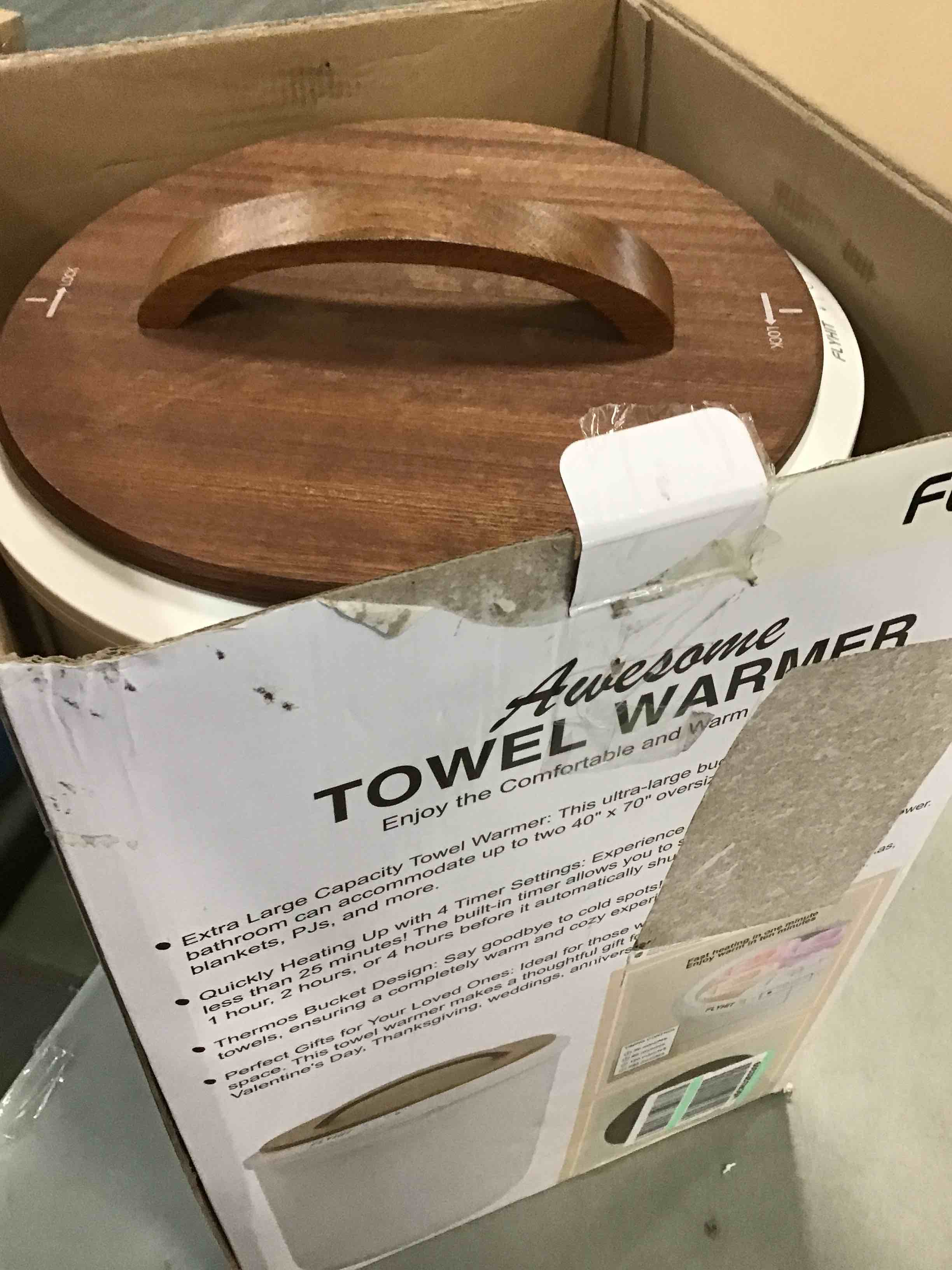 https://s3.amazonaws.com/lotting-images-prod/bidfta/YEL5998523_1707412948116.jpeg