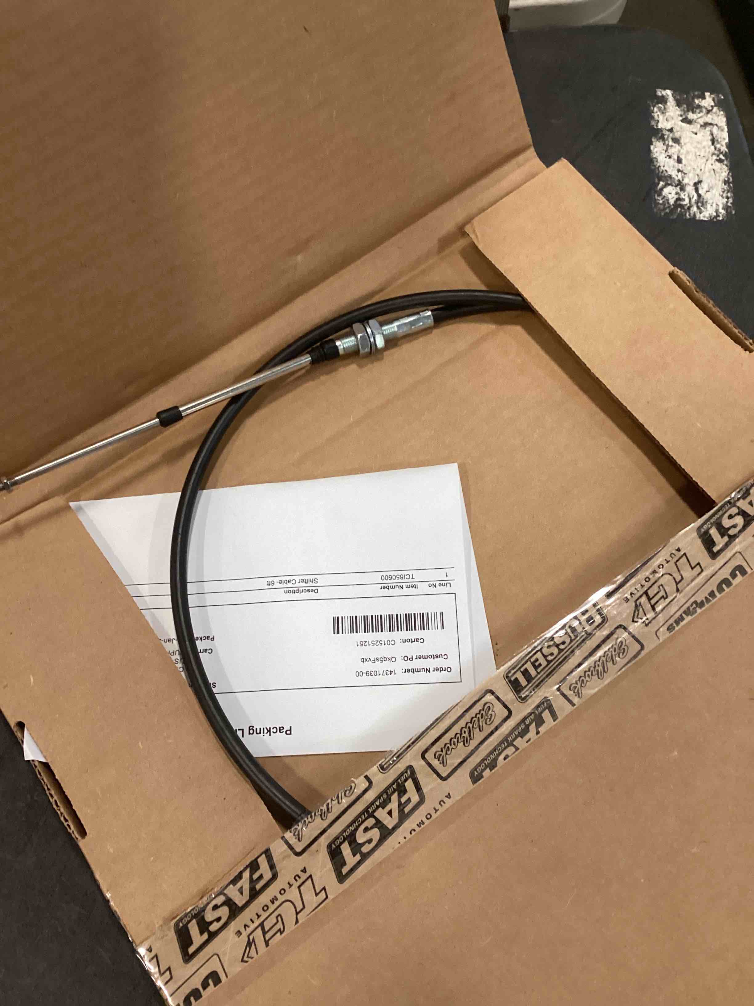 https://s3.amazonaws.com/lotting-images-prod/bidfta/YEL5998669_1707487092612.jpeg