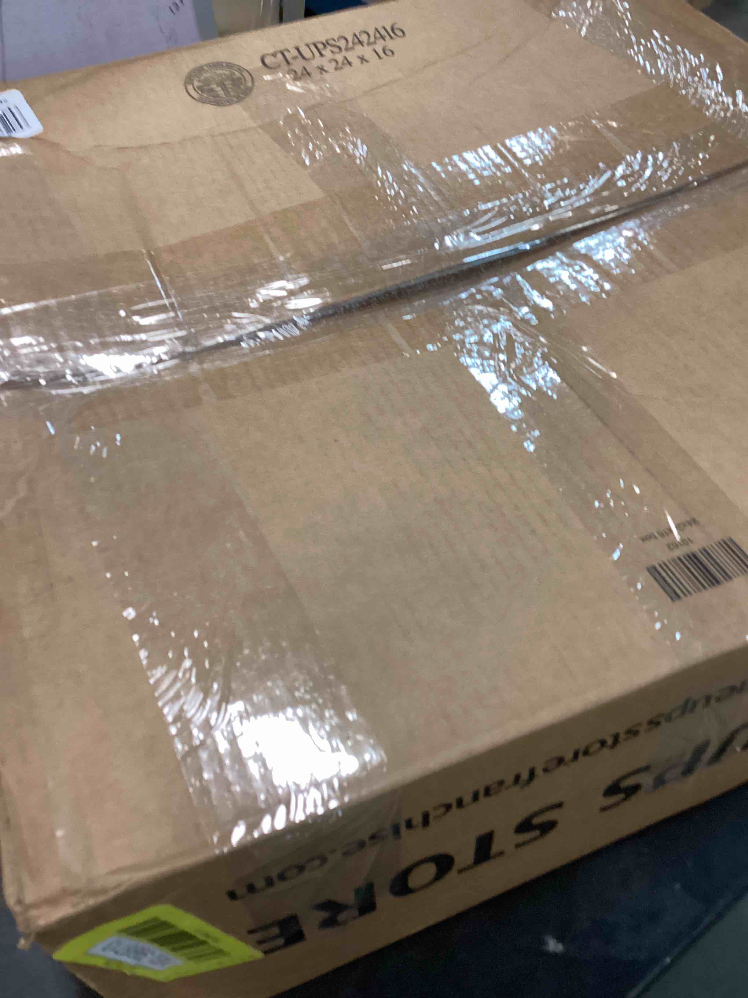 https://s3.amazonaws.com/lotting-images-prod/bidfta/YEL5998713_1707493924748.jpeg
