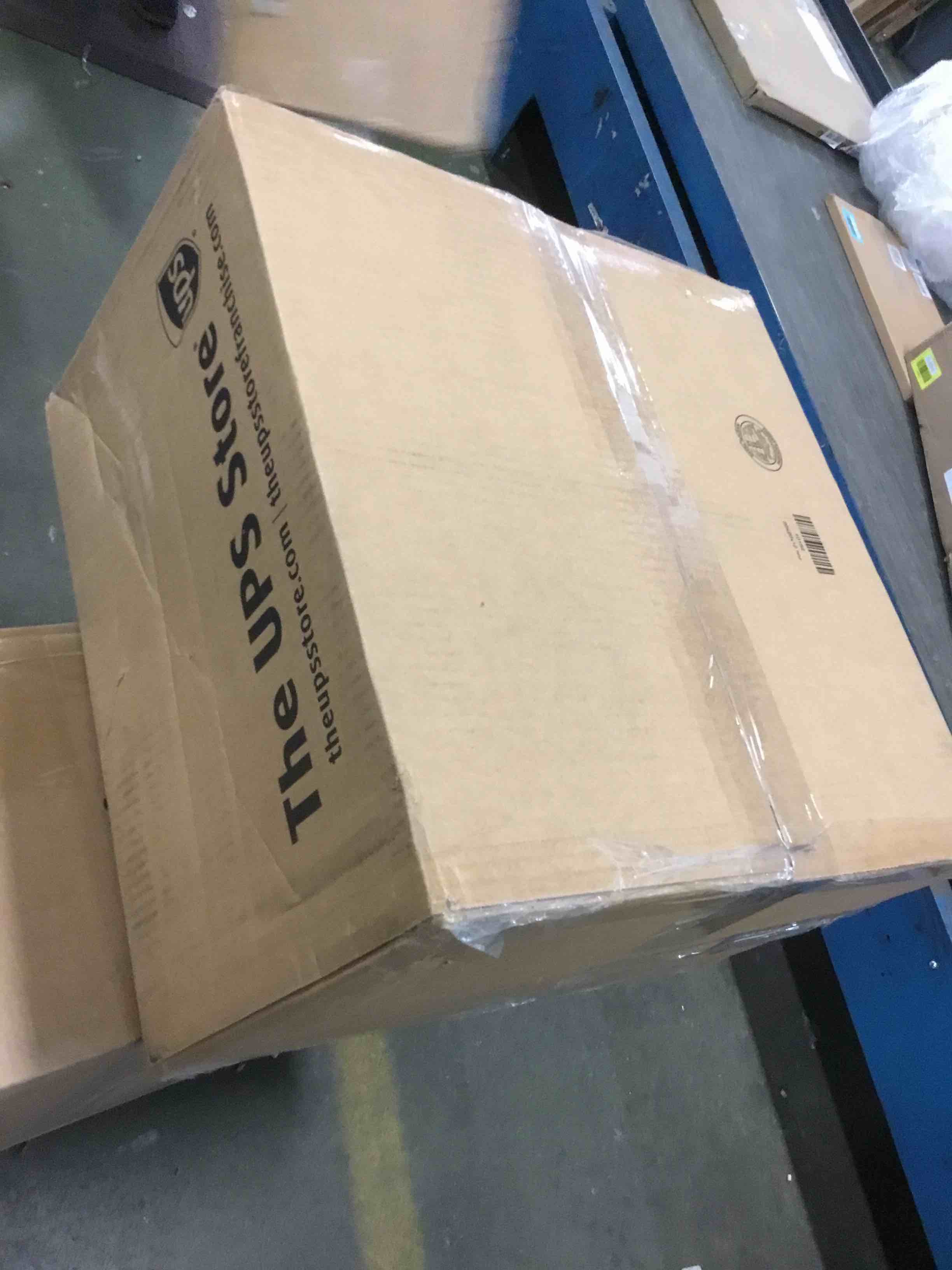 https://s3.amazonaws.com/lotting-images-prod/bidfta/YEL5999964_1707942195663.jpeg