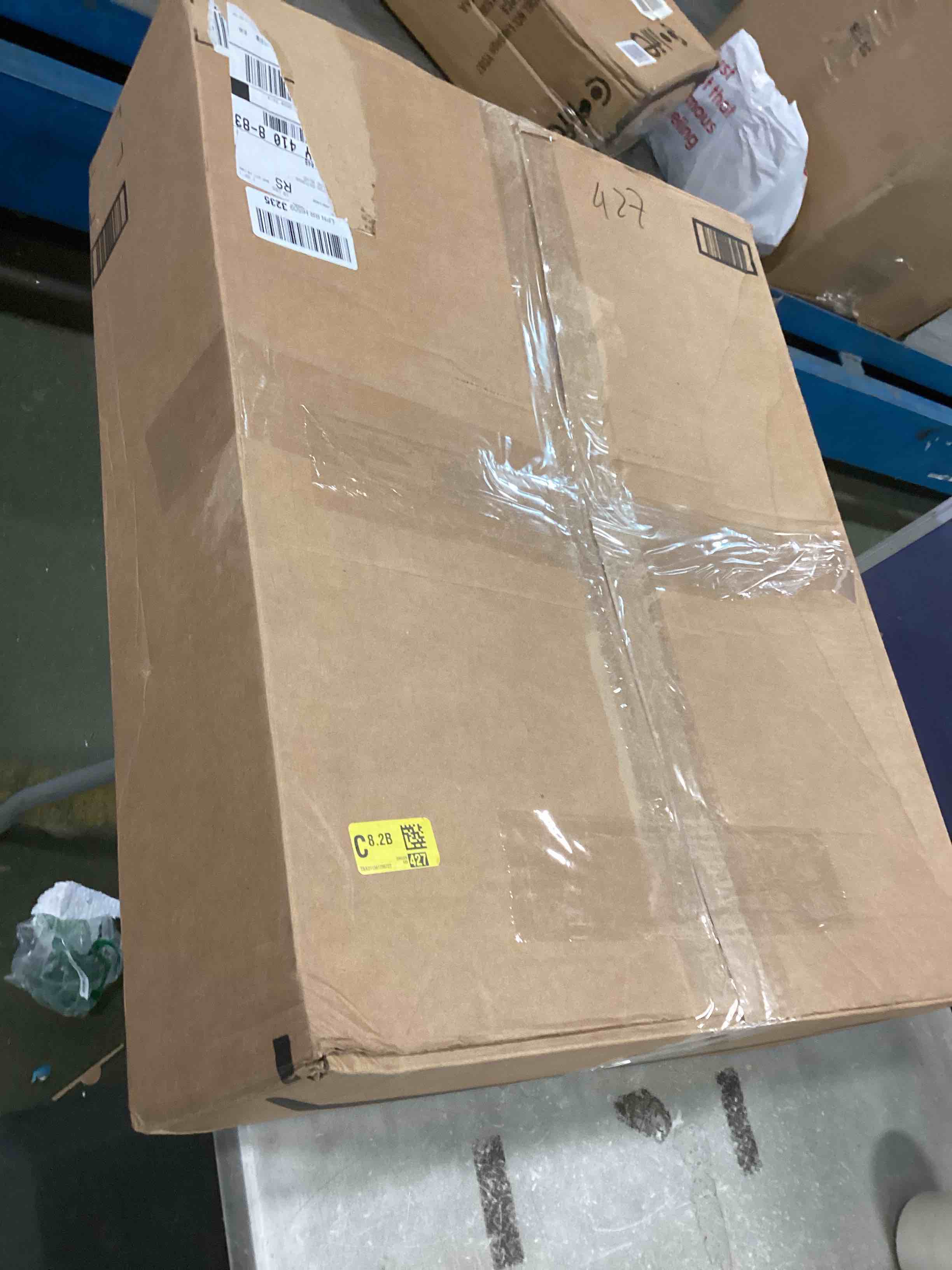 https://s3.amazonaws.com/lotting-images-prod/bidfta/YEL6000251_1708099683695.jpeg