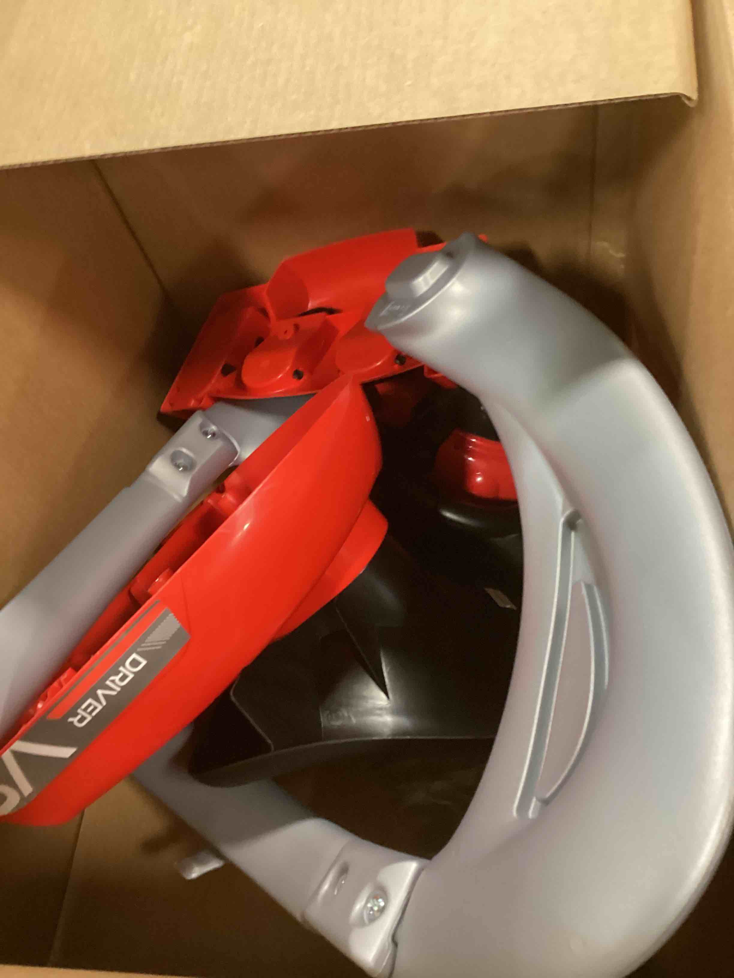 https://s3.amazonaws.com/lotting-images-prod/bidfta/YEL6000327_1708110098614.jpeg