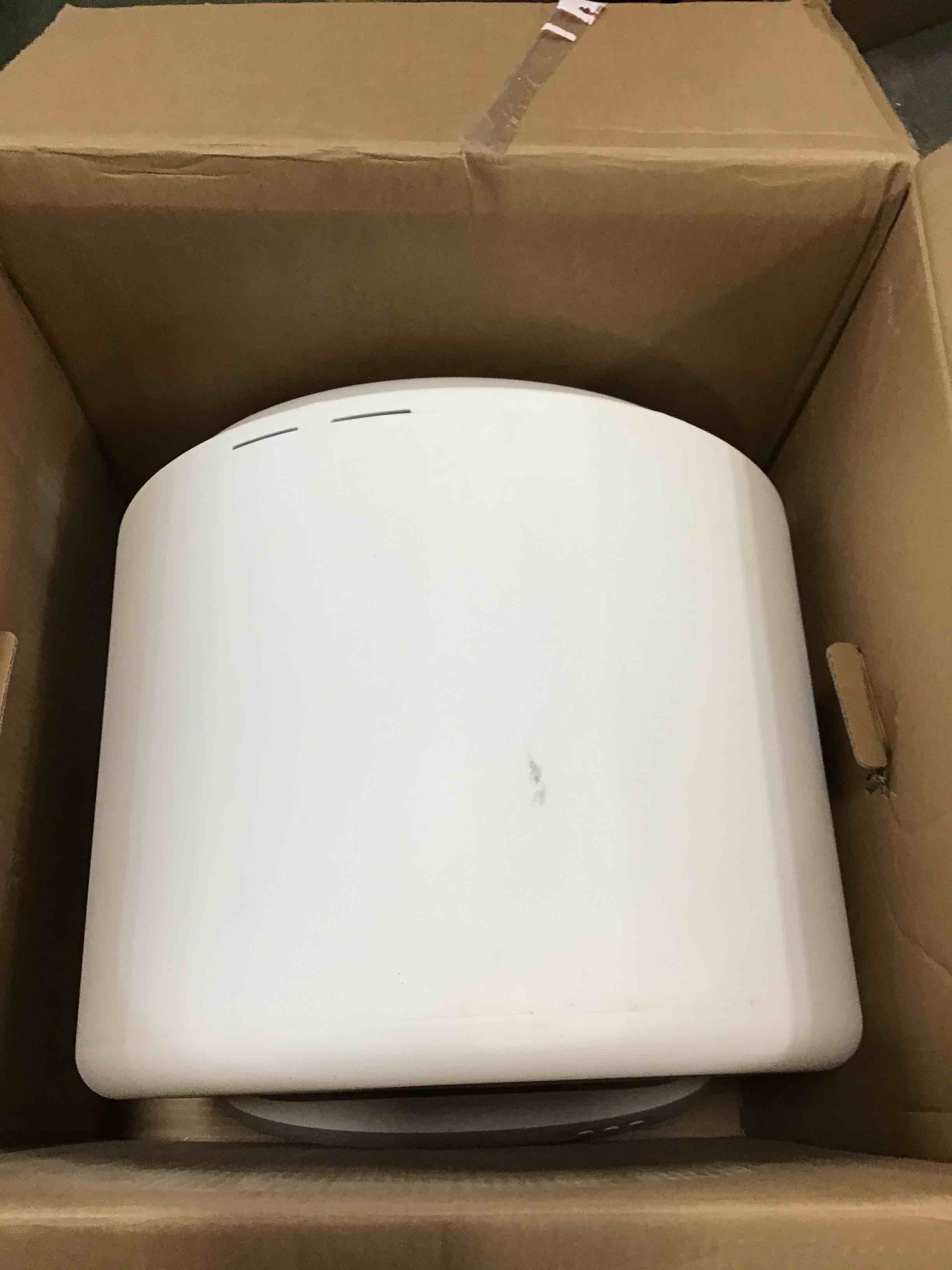 https://s3.amazonaws.com/lotting-images-prod/bidfta/YEL6000478_1707064999182.jpeg