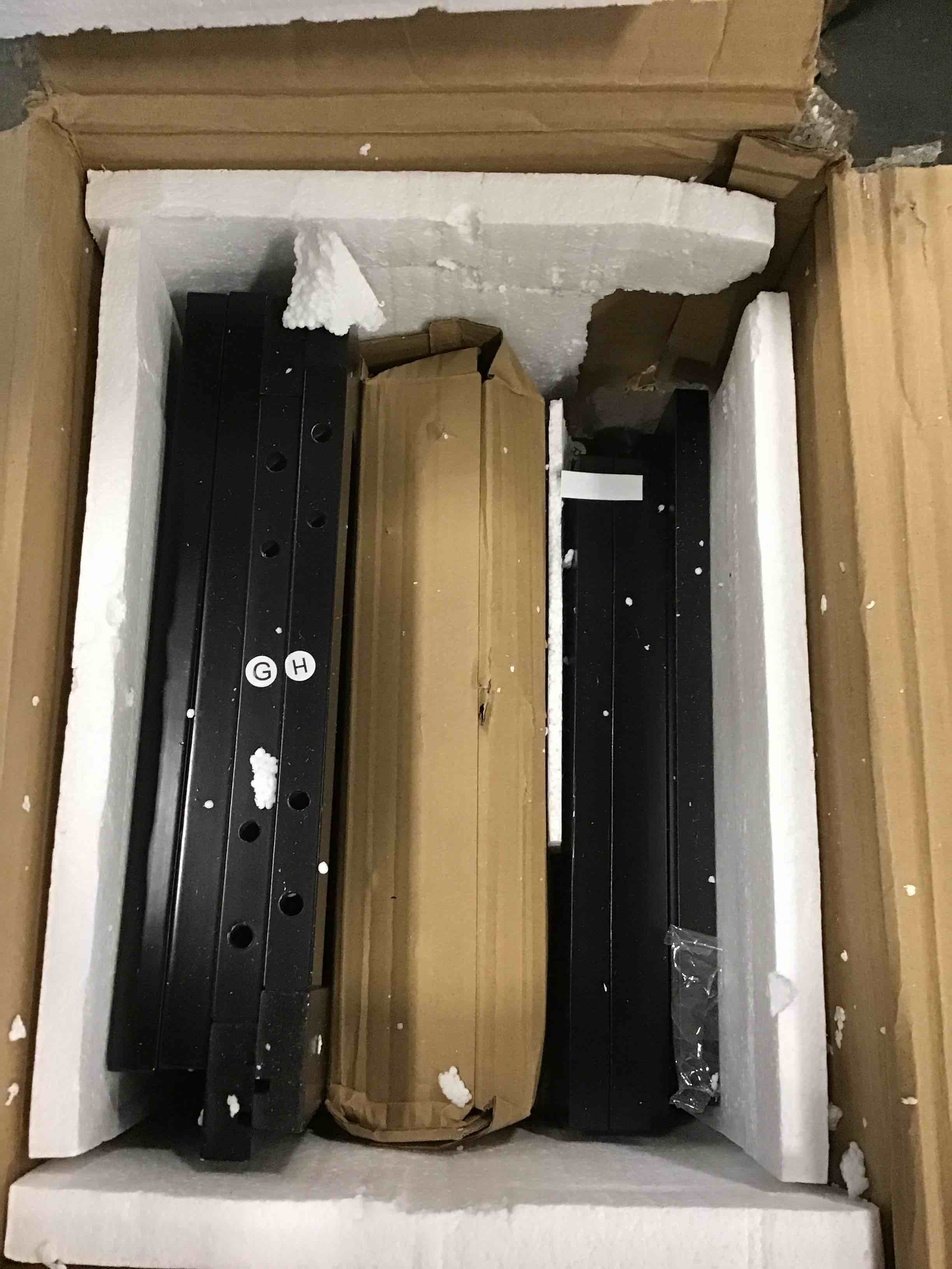 https://s3.amazonaws.com/lotting-images-prod/bidfta/YEL6000544_1707074427820.jpeg
