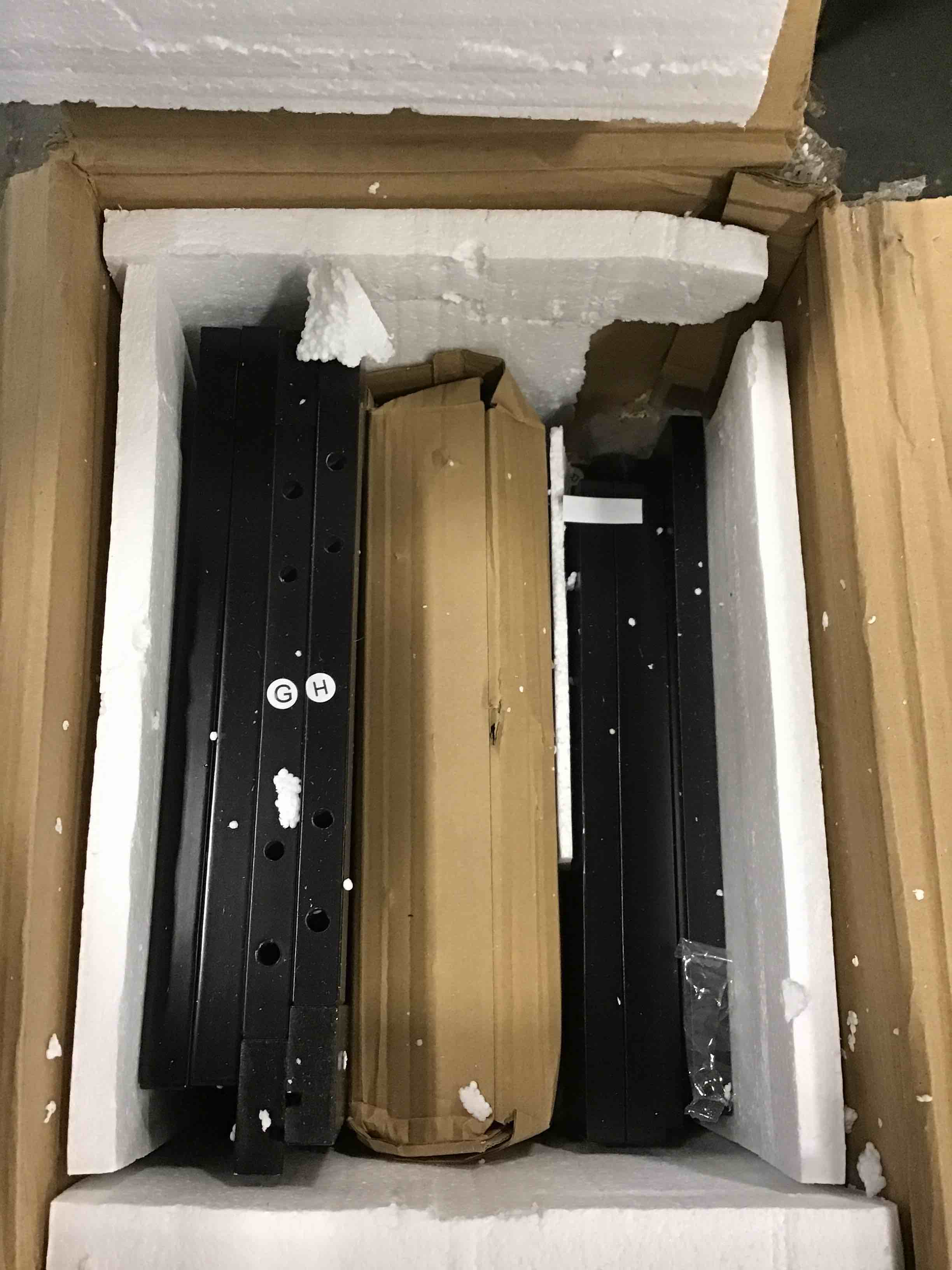https://s3.amazonaws.com/lotting-images-prod/bidfta/YEL6000544_1707074429333.jpeg