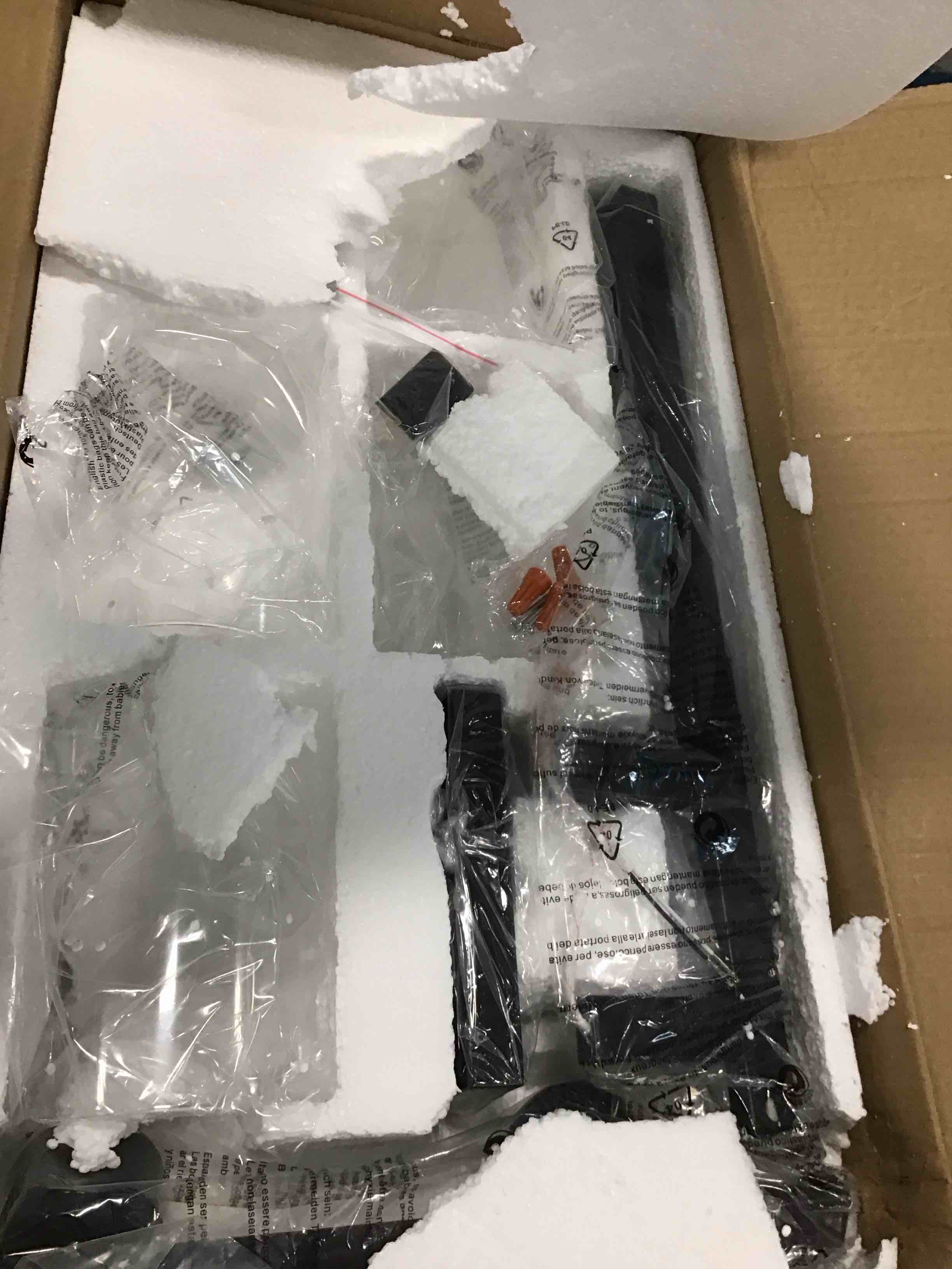 https://s3.amazonaws.com/lotting-images-prod/bidfta/YEL6000922_1707226855029.jpeg