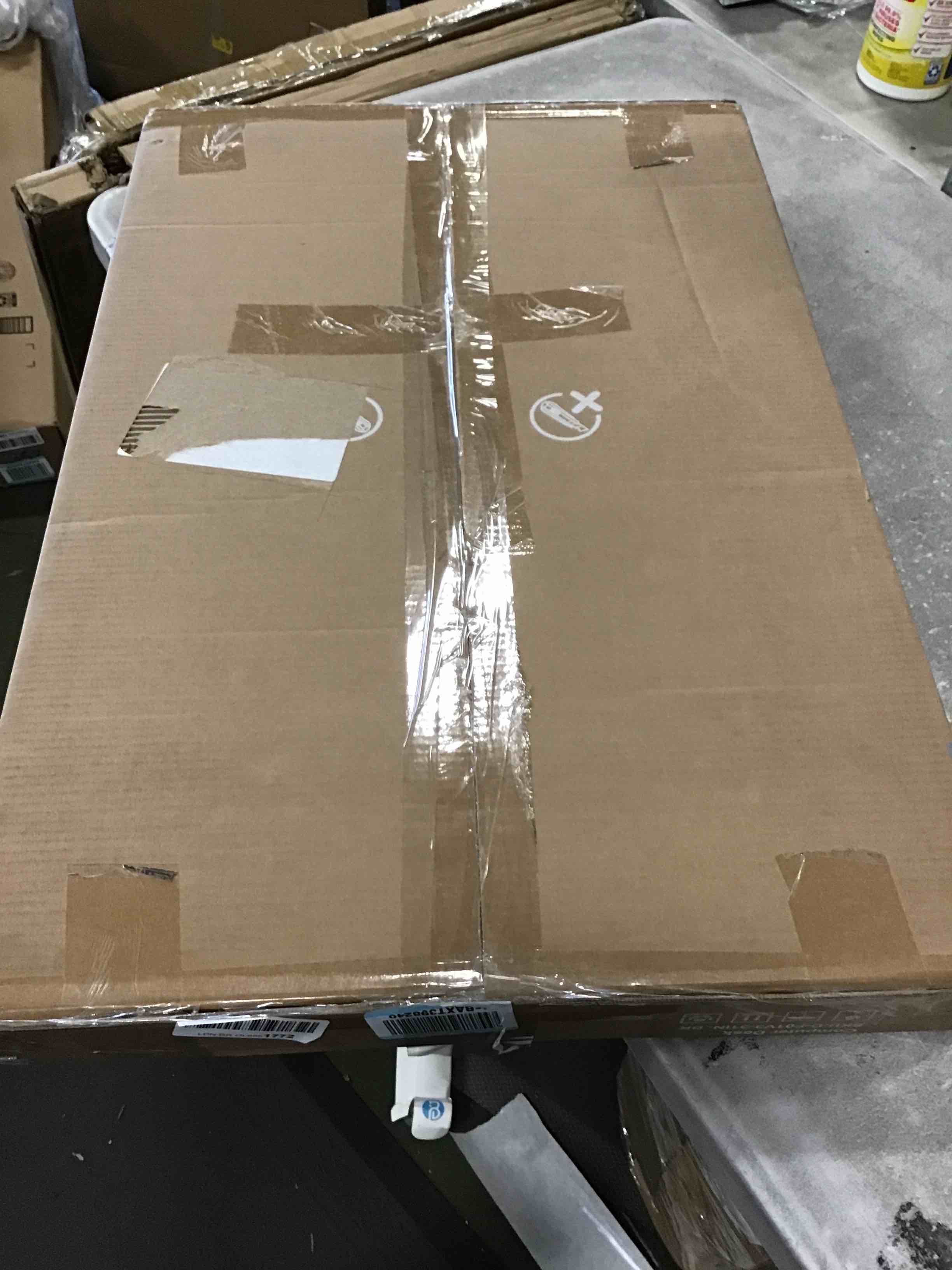 https://s3.amazonaws.com/lotting-images-prod/bidfta/YEL6001229_1707319304970.jpeg