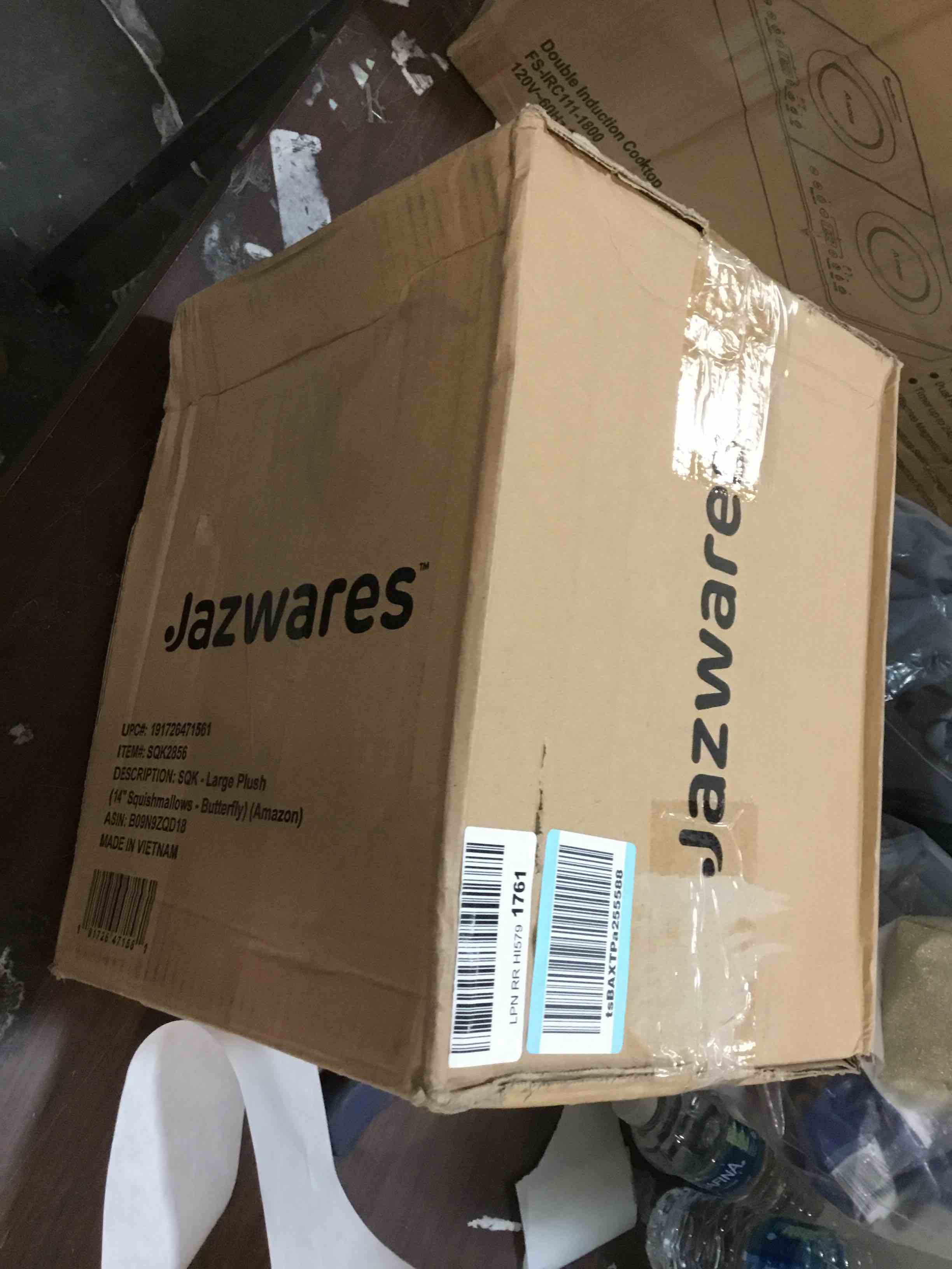 https://s3.amazonaws.com/lotting-images-prod/bidfta/YEL6002134_1707237865271.jpeg