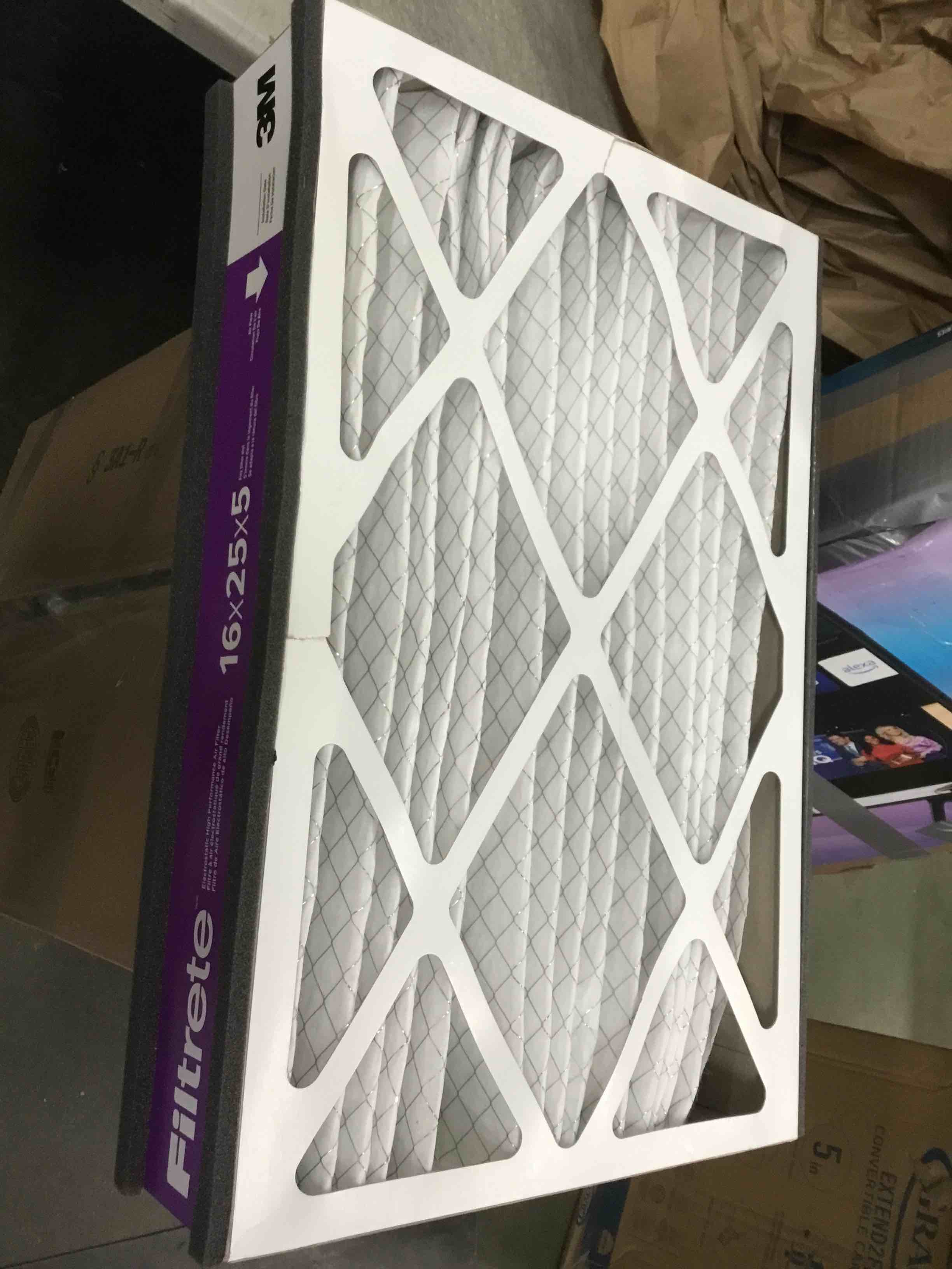 https://s3.amazonaws.com/lotting-images-prod/bidfta/YEL6002863_1707918464525.jpeg