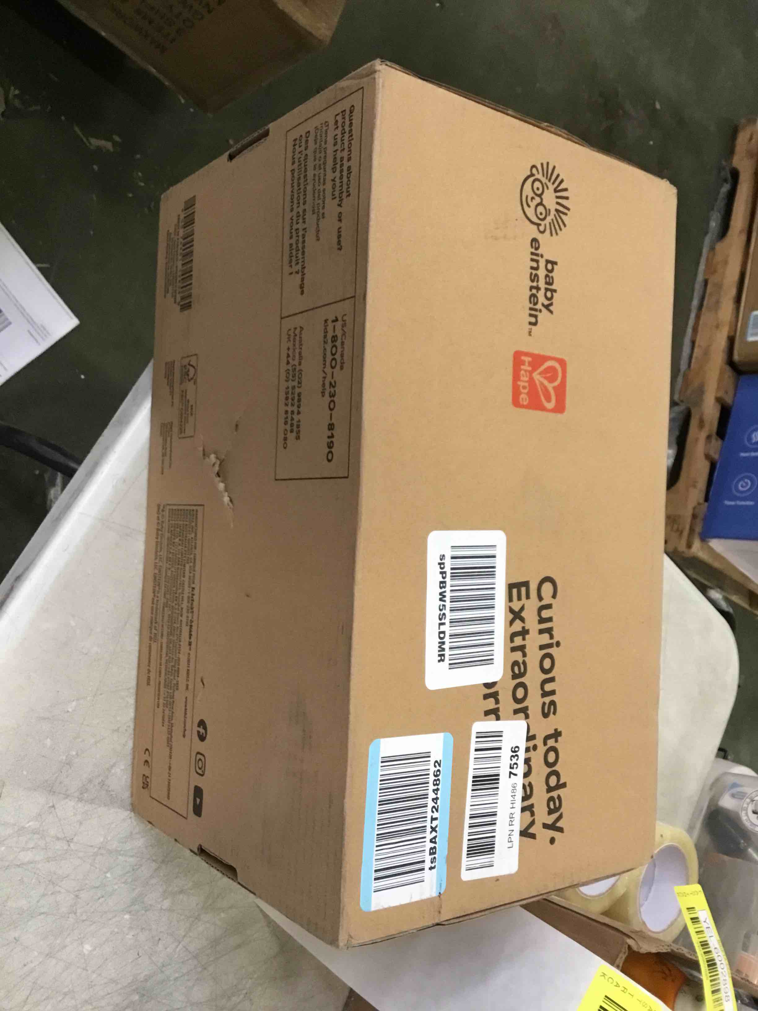 https://s3.amazonaws.com/lotting-images-prod/bidfta/YEL6002917_1707926375184.jpeg