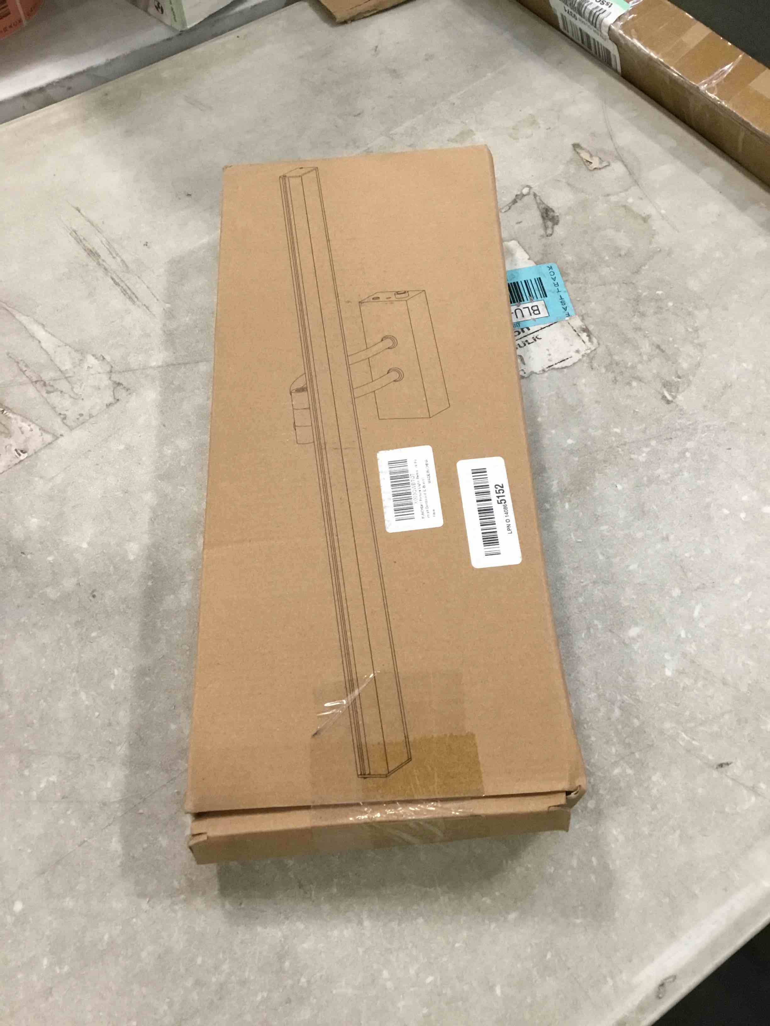 https://s3.amazonaws.com/lotting-images-prod/bidfta/YEL6003072_1708005215392.jpeg