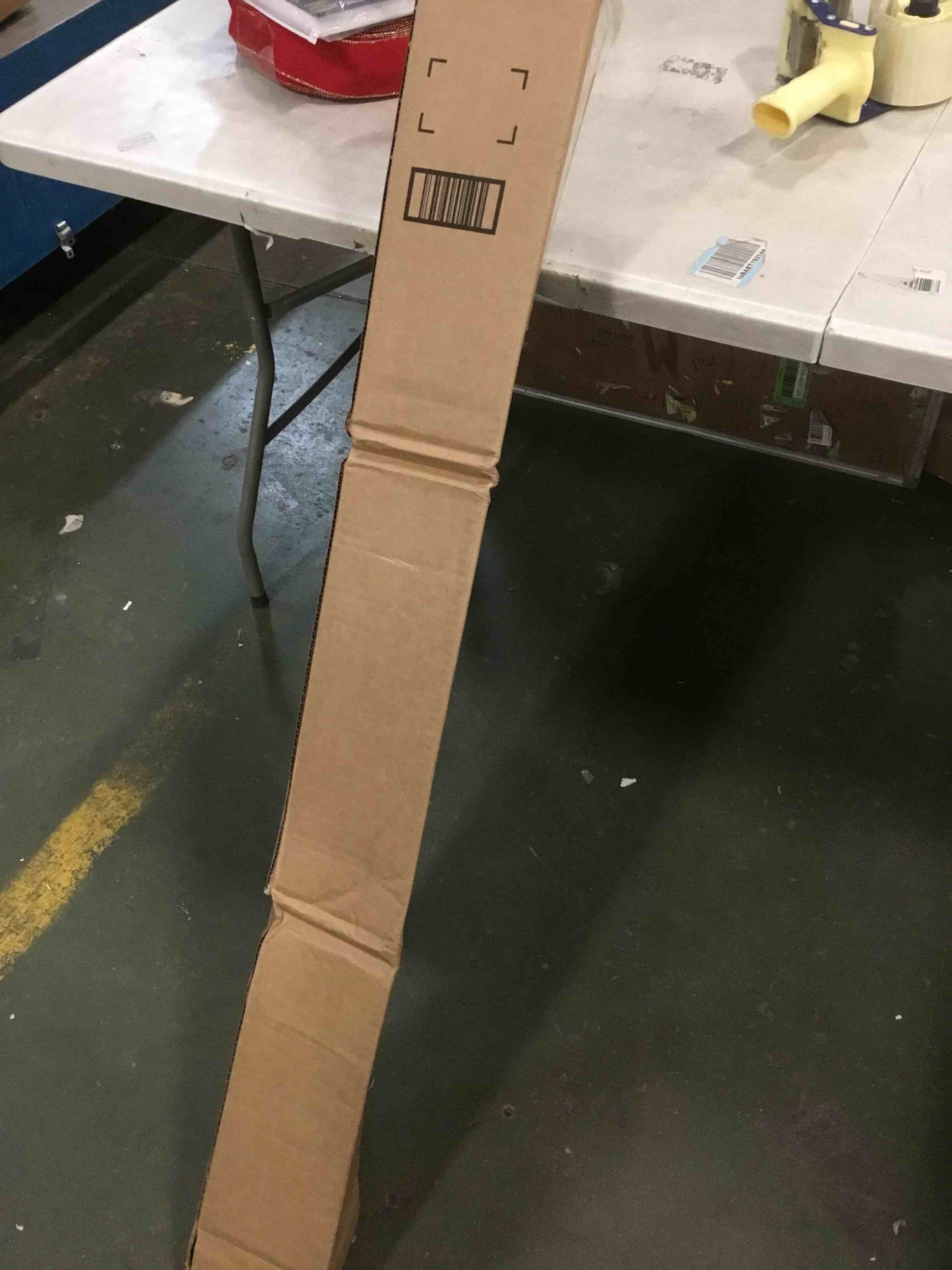 https://s3.amazonaws.com/lotting-images-prod/bidfta/YEL6004554_1707481094086.jpeg