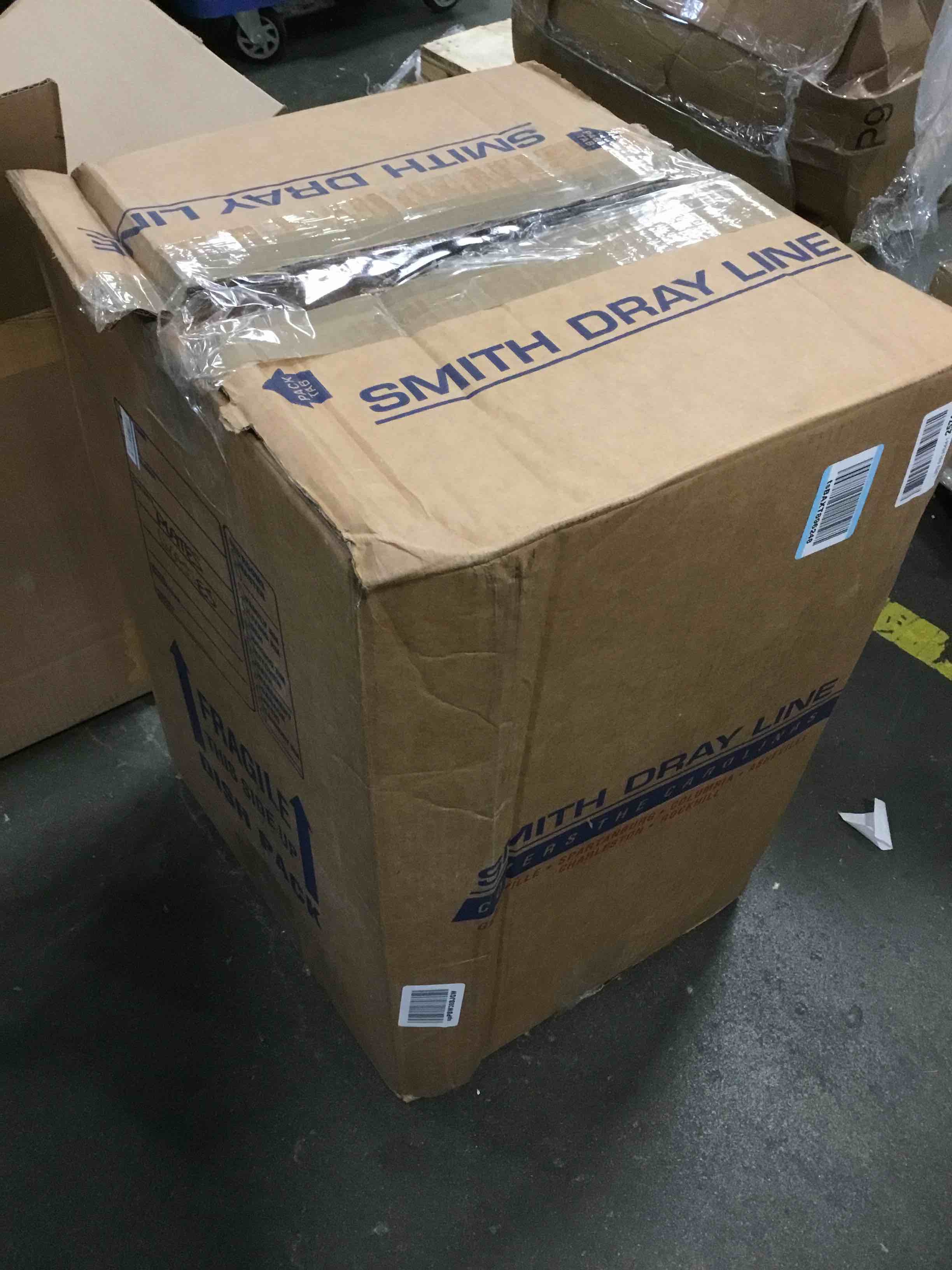 https://s3.amazonaws.com/lotting-images-prod/bidfta/YEL6004837_1707744928555.jpeg