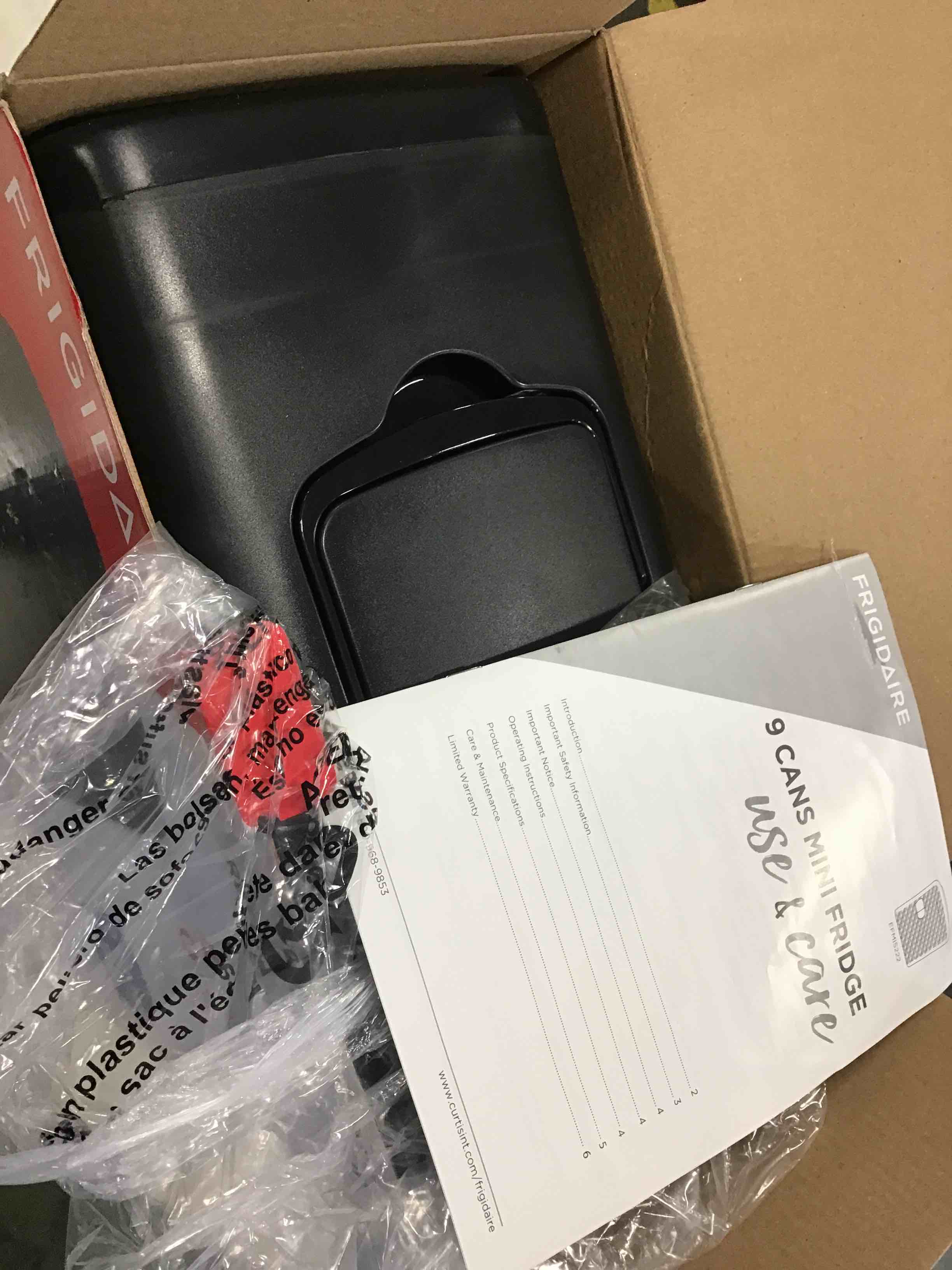 https://s3.amazonaws.com/lotting-images-prod/bidfta/YEL6004967_1707158466582.jpeg