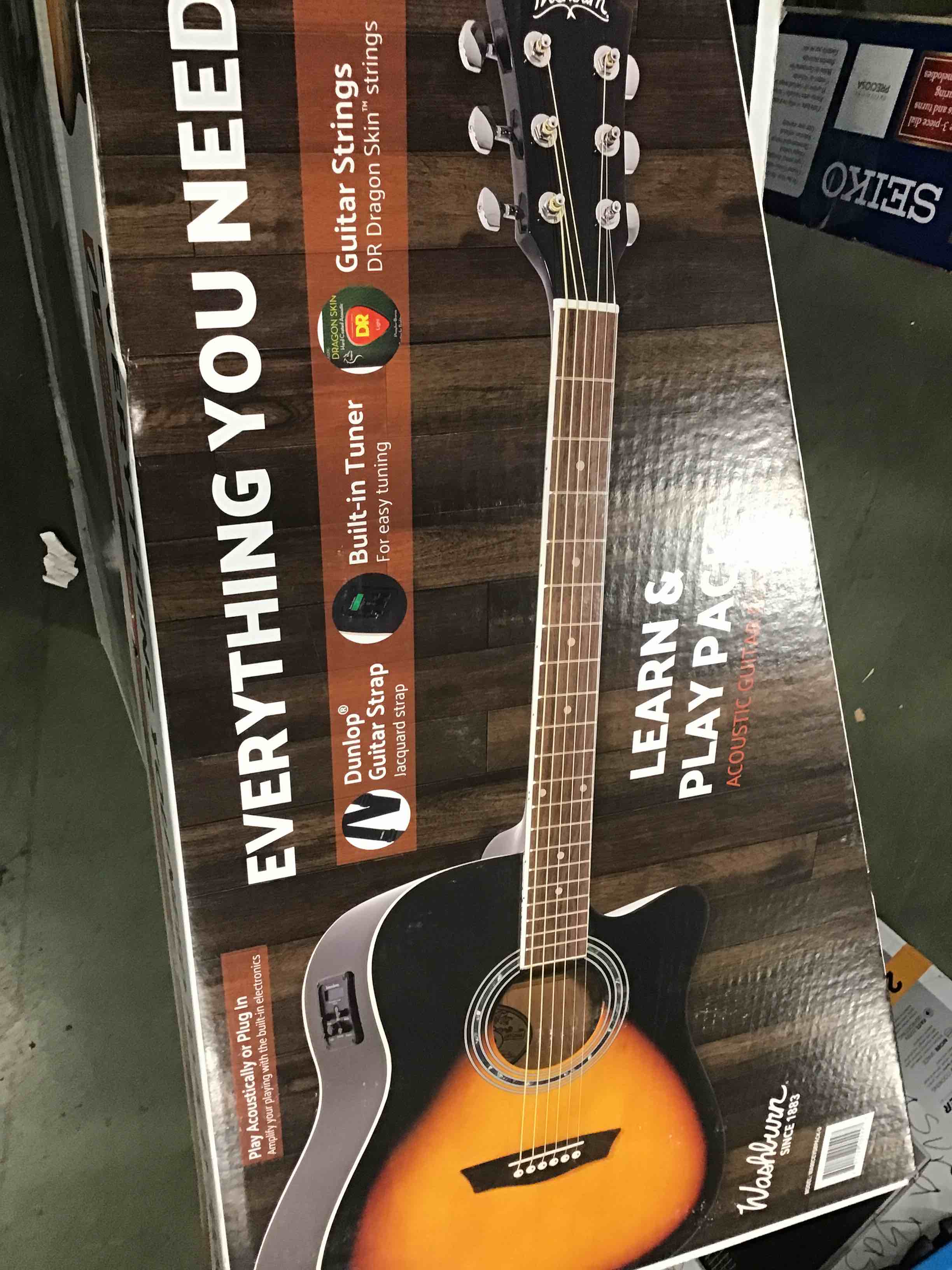 https://s3.amazonaws.com/lotting-images-prod/bidfta/YEL6005444_1707424414115.jpeg