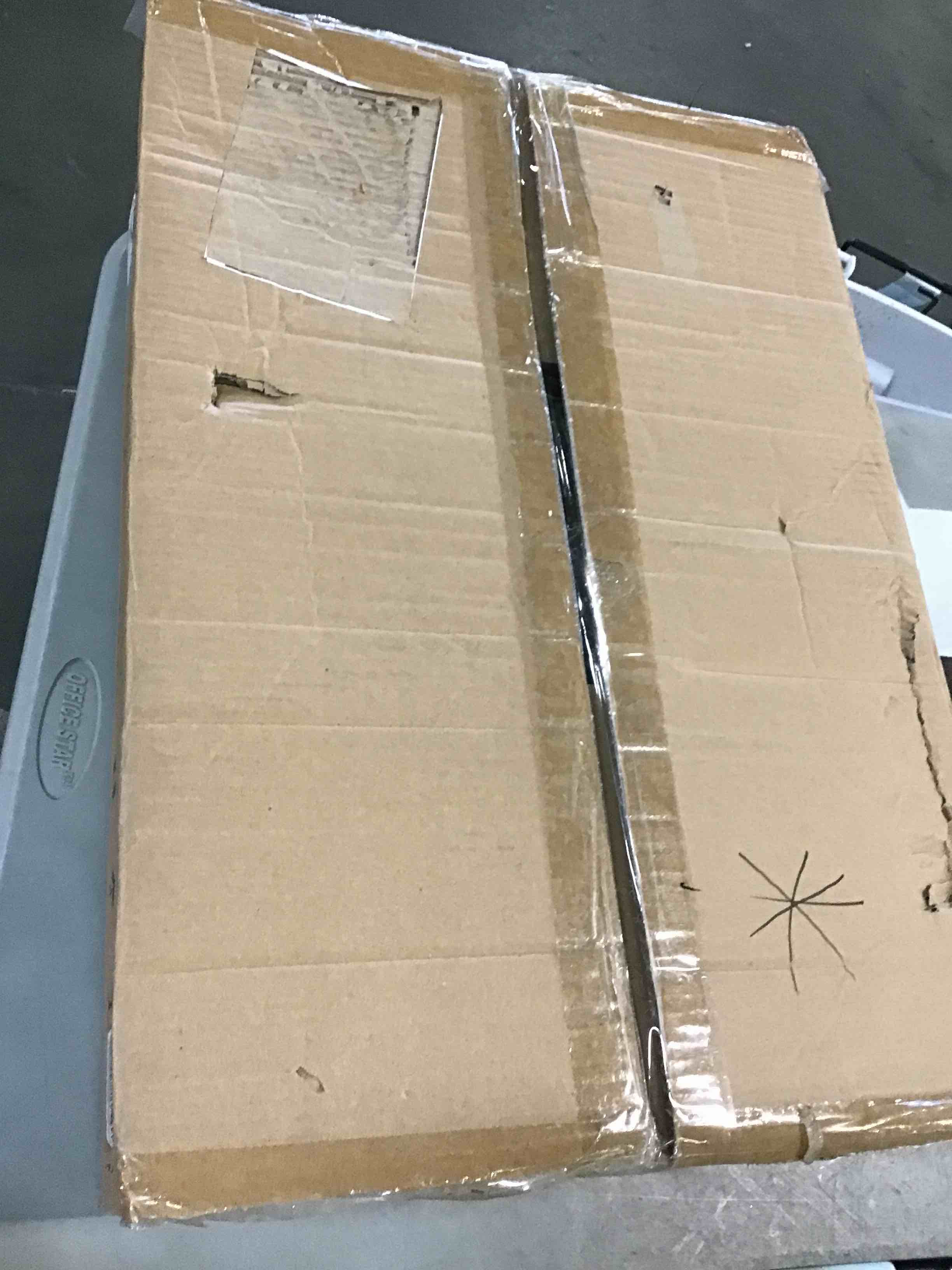 https://s3.amazonaws.com/lotting-images-prod/bidfta/YEL6006613_1707762236199.jpeg