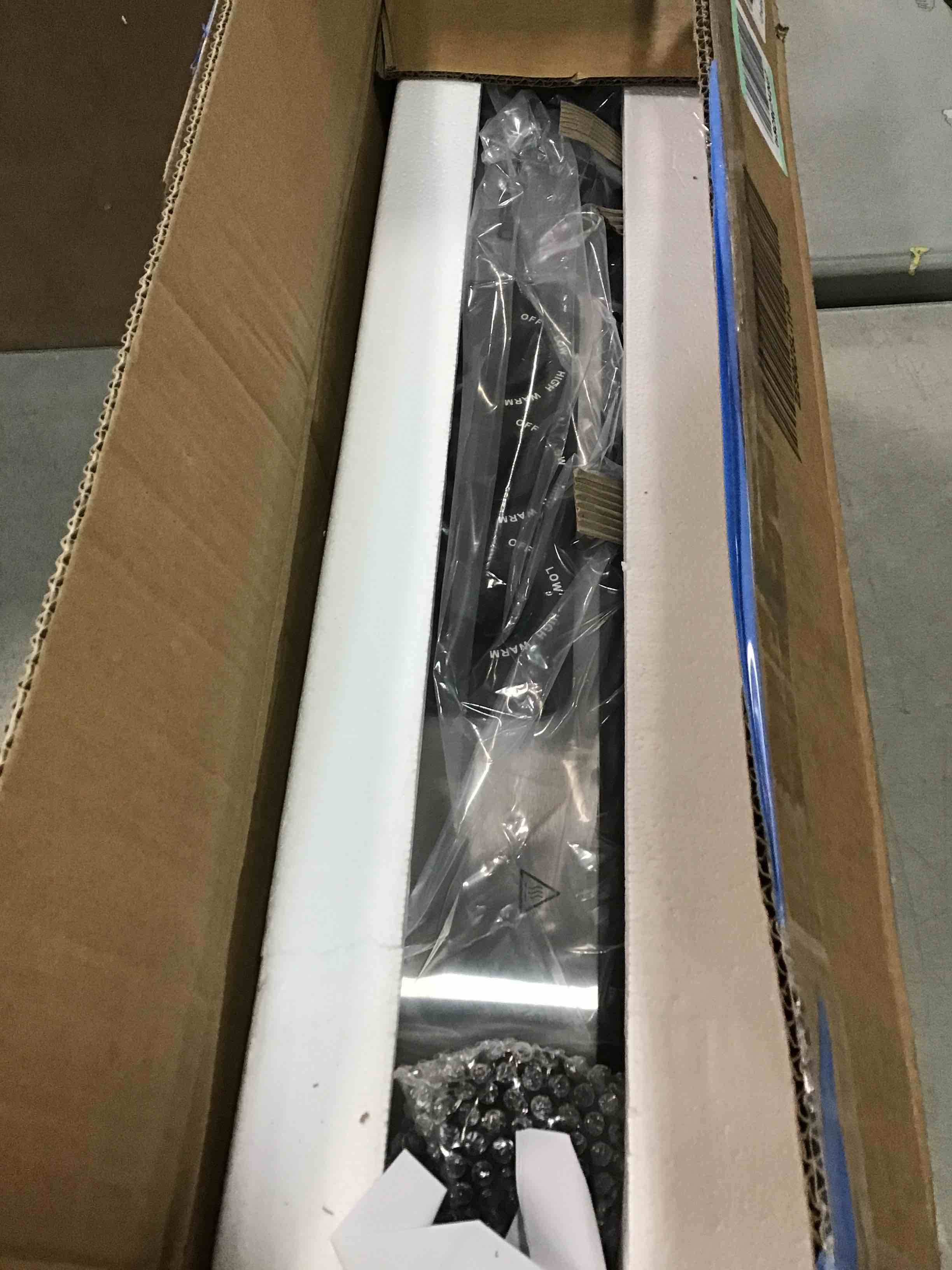 https://s3.amazonaws.com/lotting-images-prod/bidfta/YEL6006669_1707771668455.jpeg
